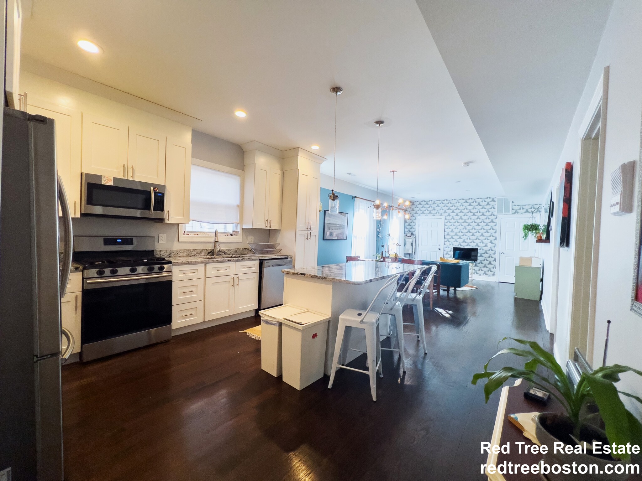 74 Kingsdale St, Dorchester