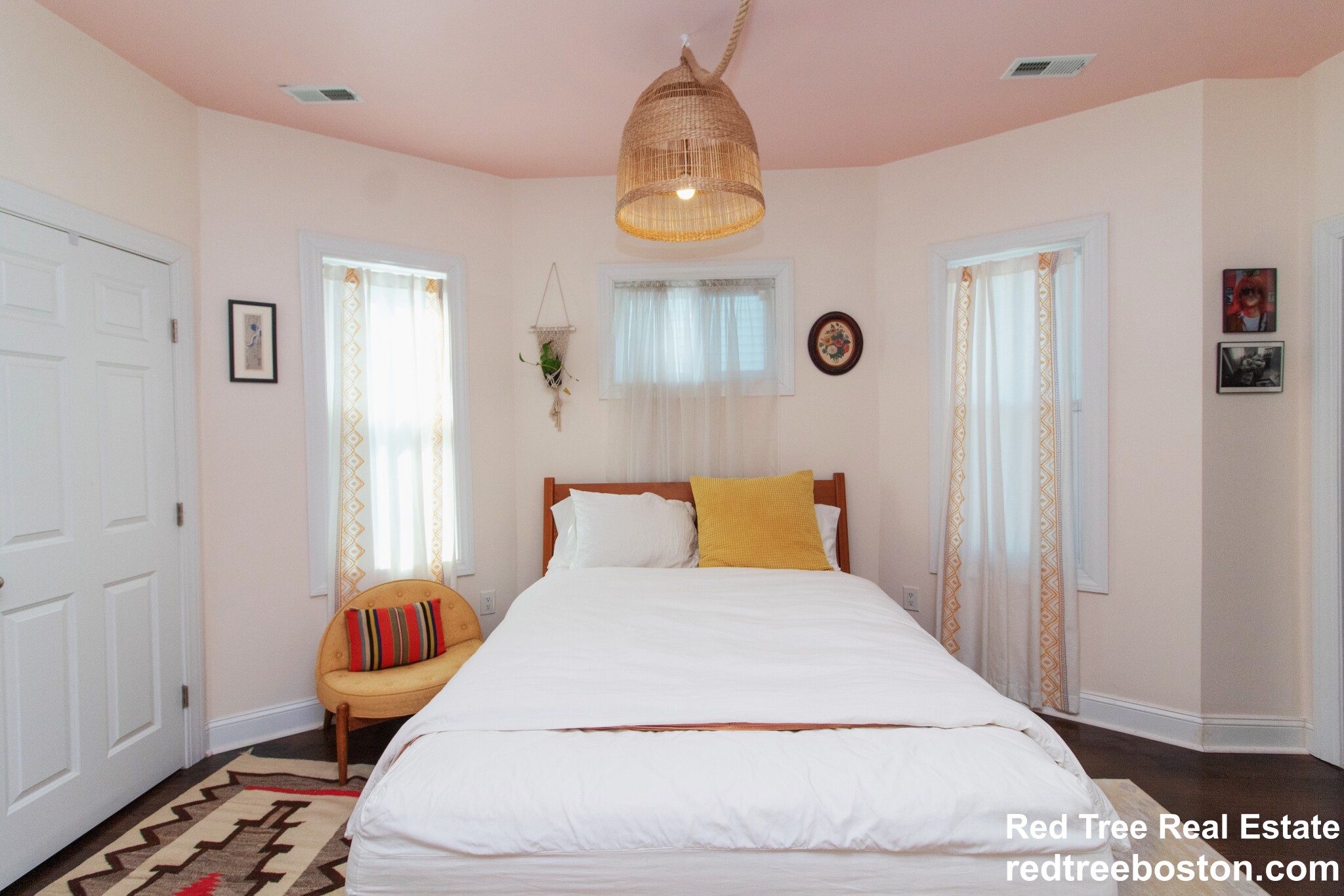 74 Kingsdale St, Dorchester