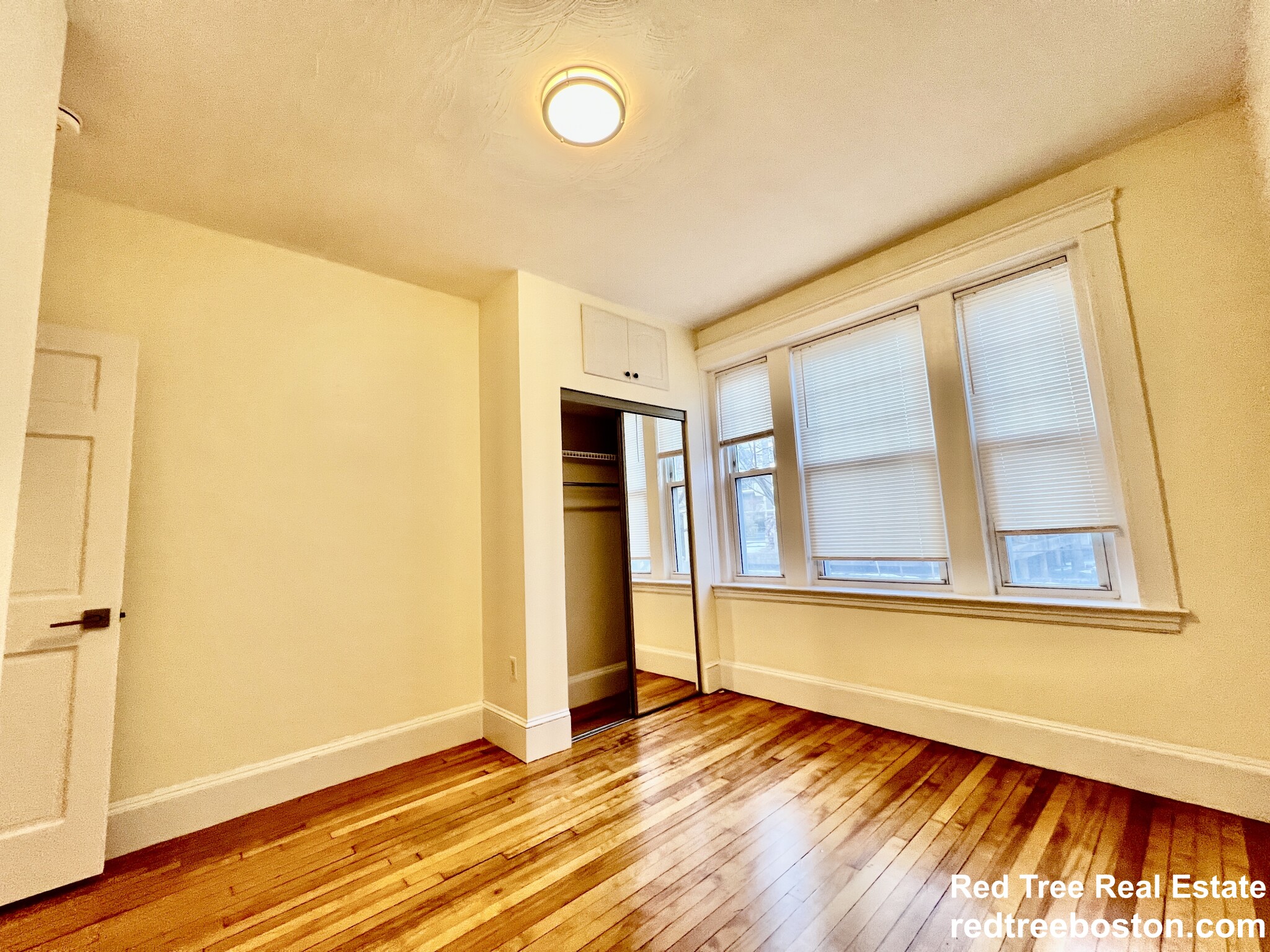 69 Babcock St, North Brookline