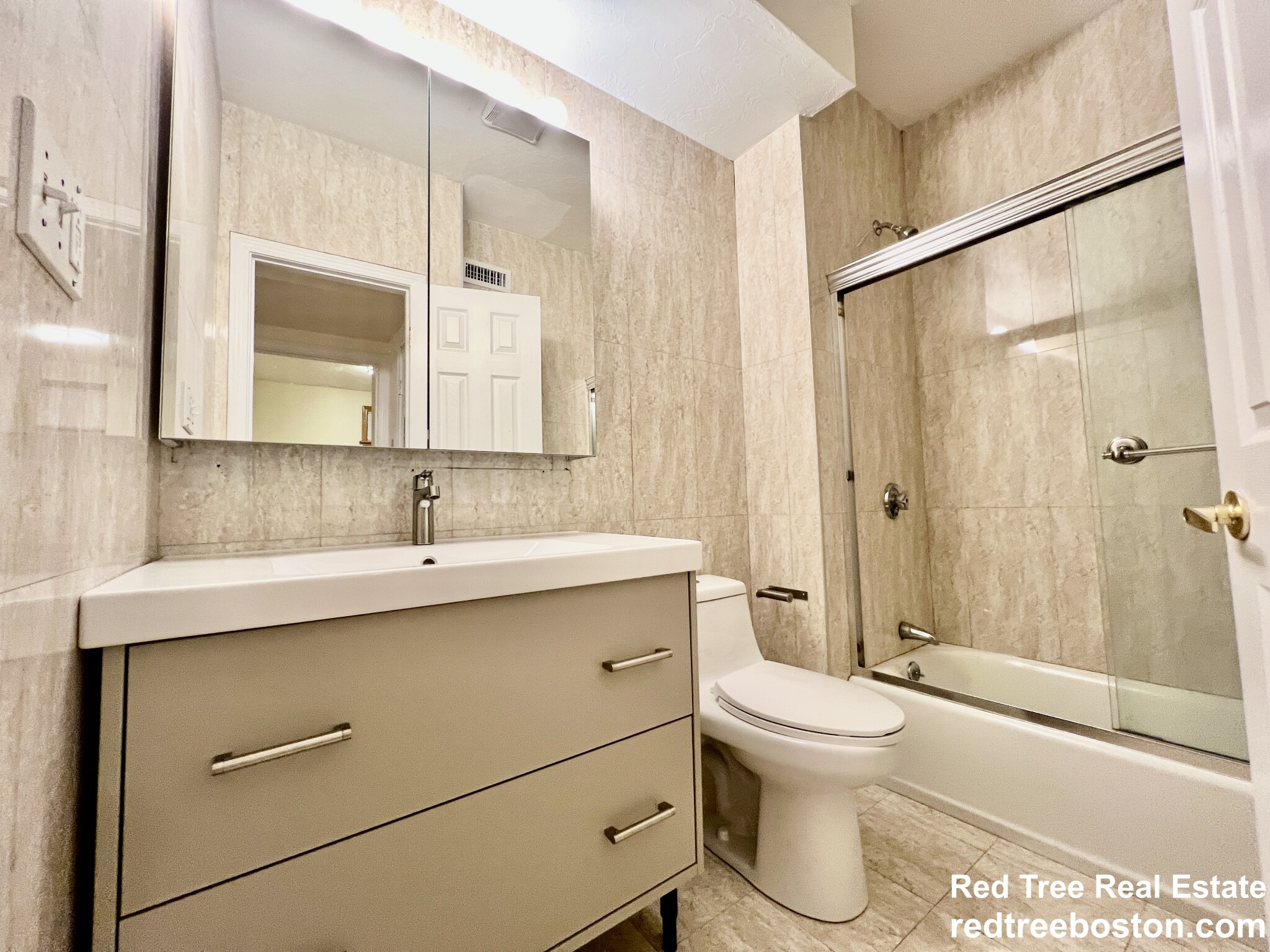 69 Babcock St, North Brookline