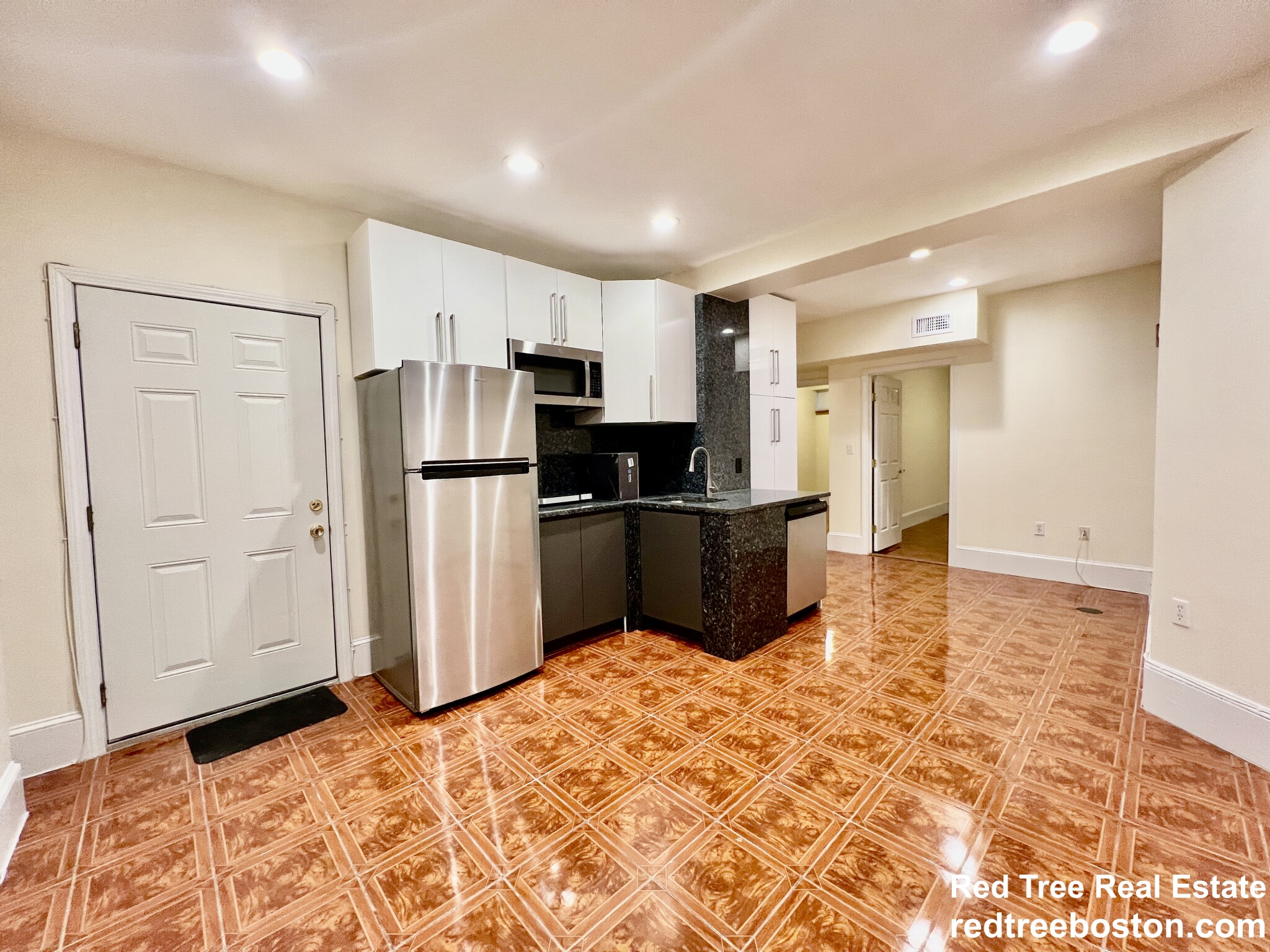 69 Babcock St, North Brookline