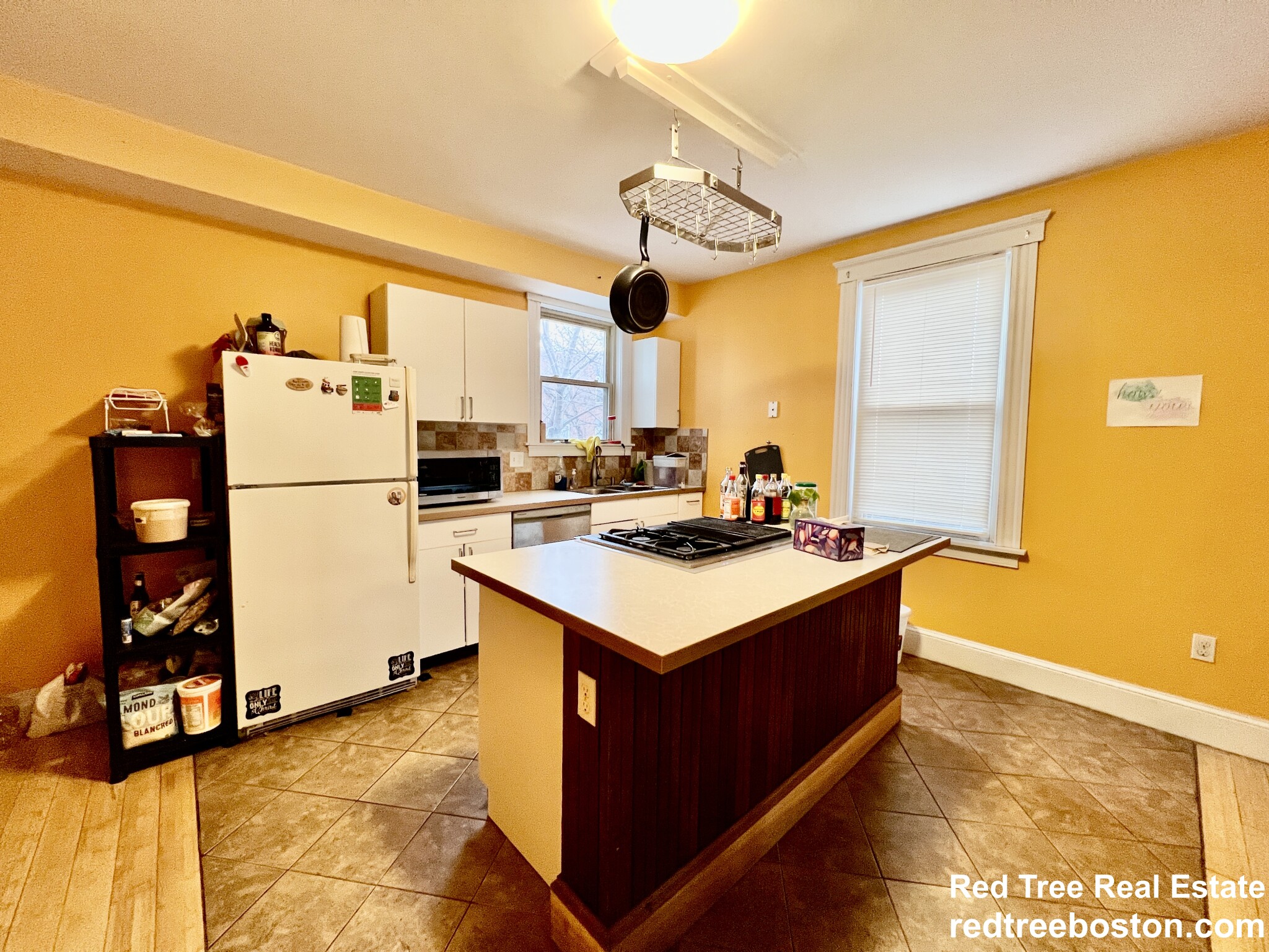 13 Centre St, Roxbury