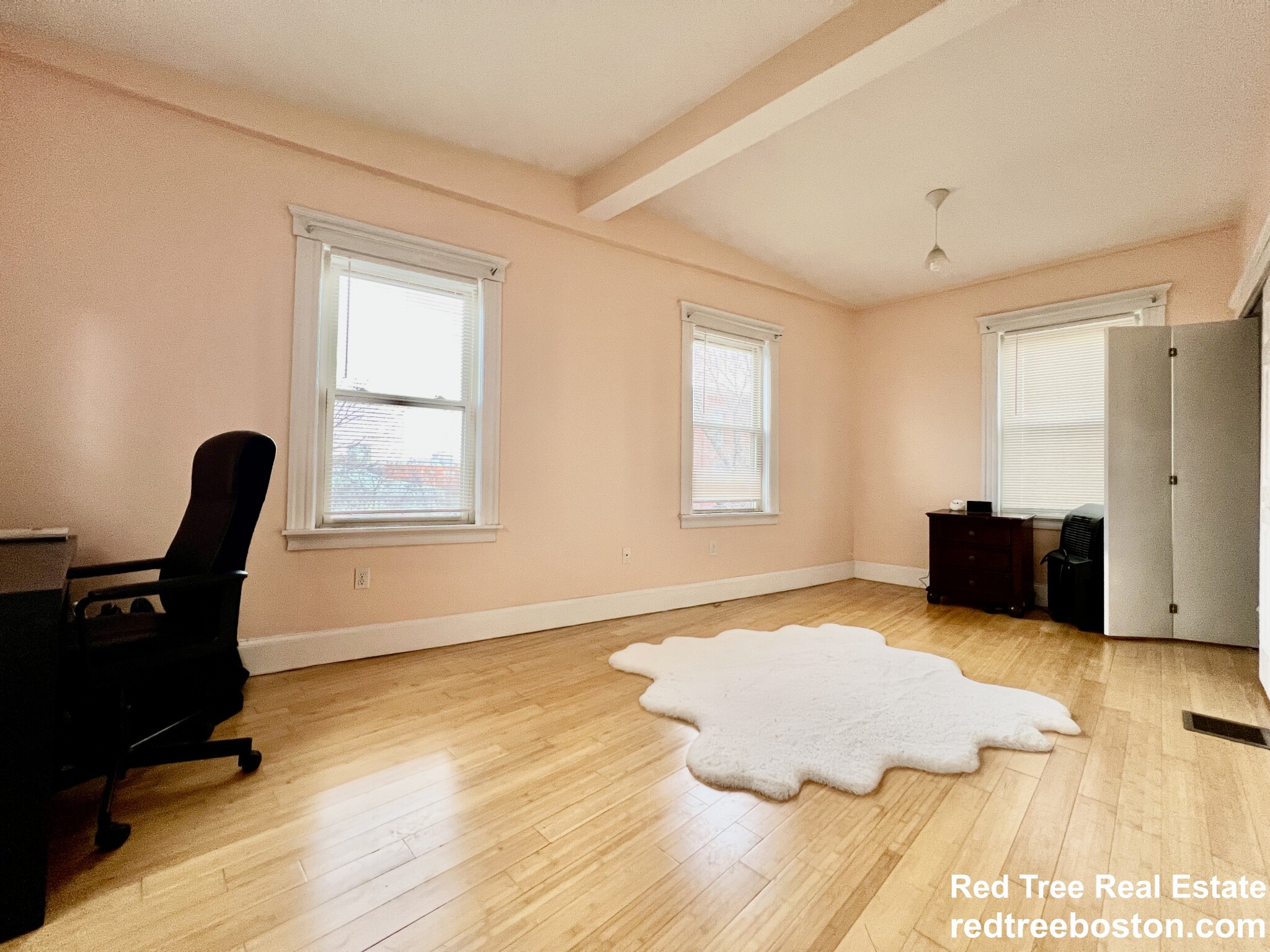 13 Centre St, Roxbury