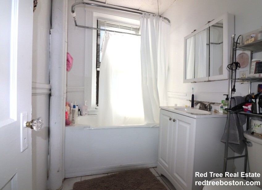 409 Huntington Ave, Fenway