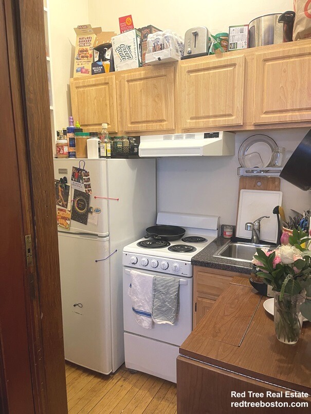 469 Beacon St, Back Bay