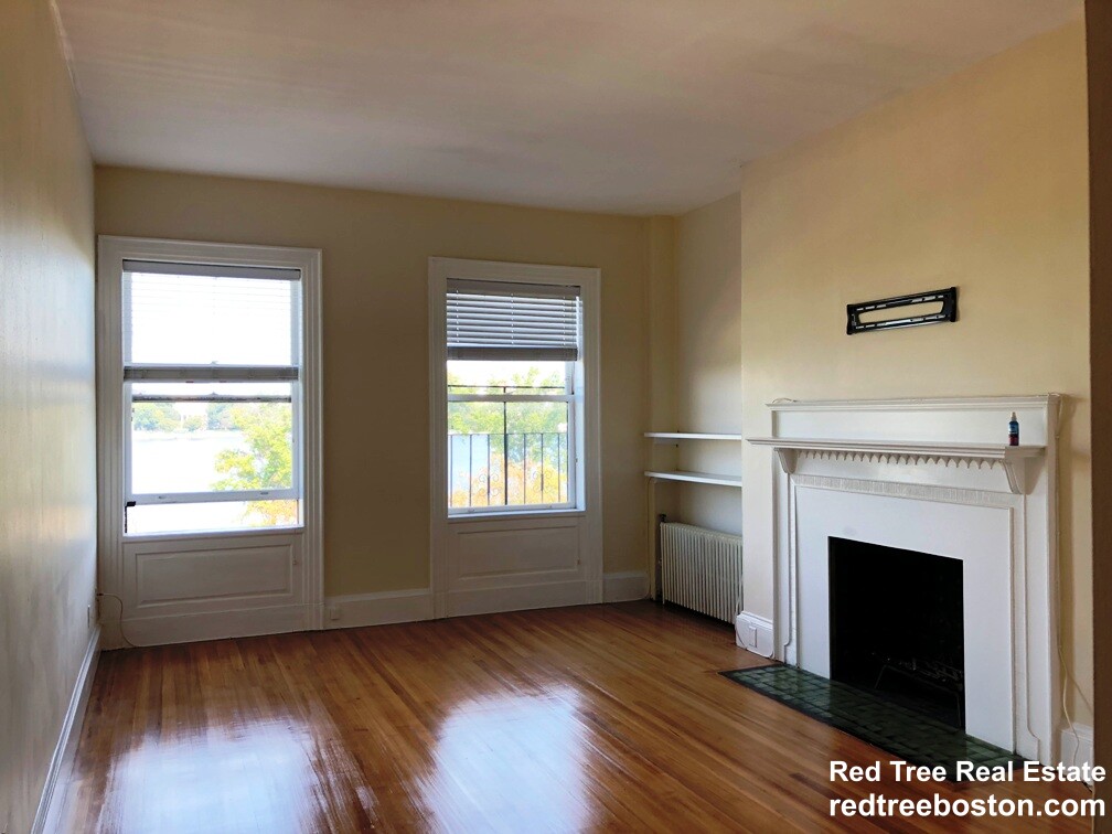 470 Beacon St, Back Bay