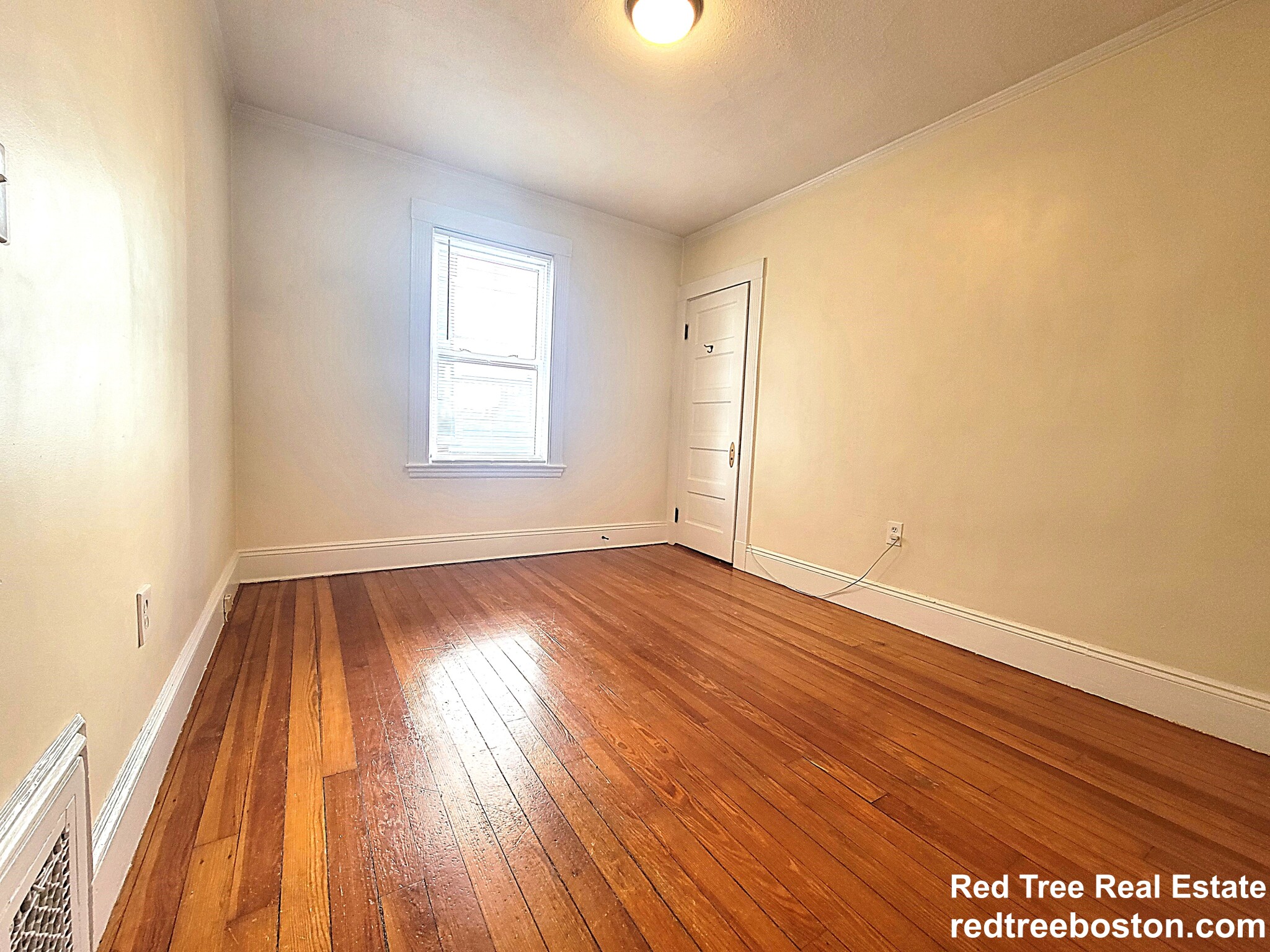 49 Montfern Ave, Brighton