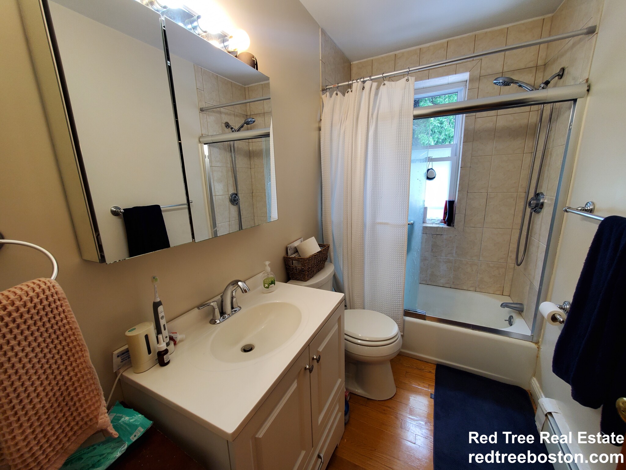 275 Putnam Ave, Riverside