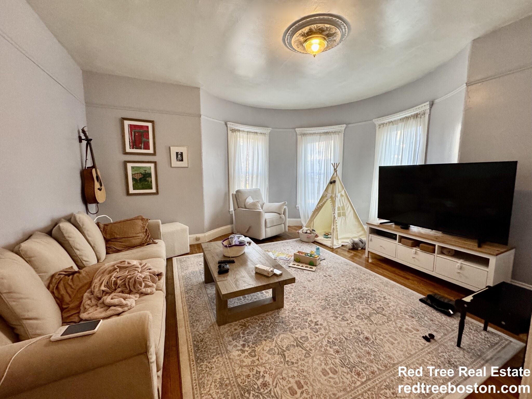 1 Cobden St, Roxbury