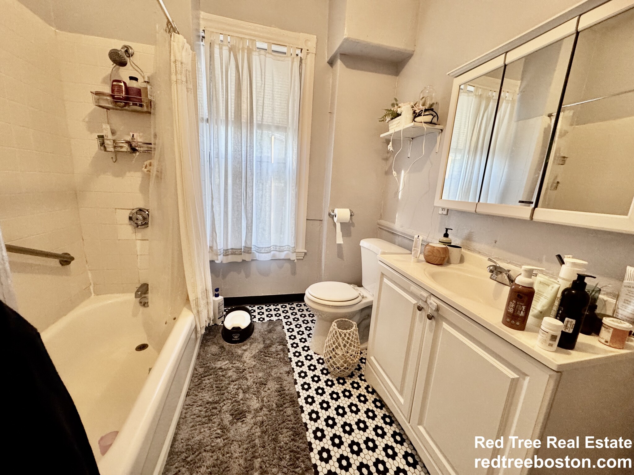 1 Cobden St, Roxbury