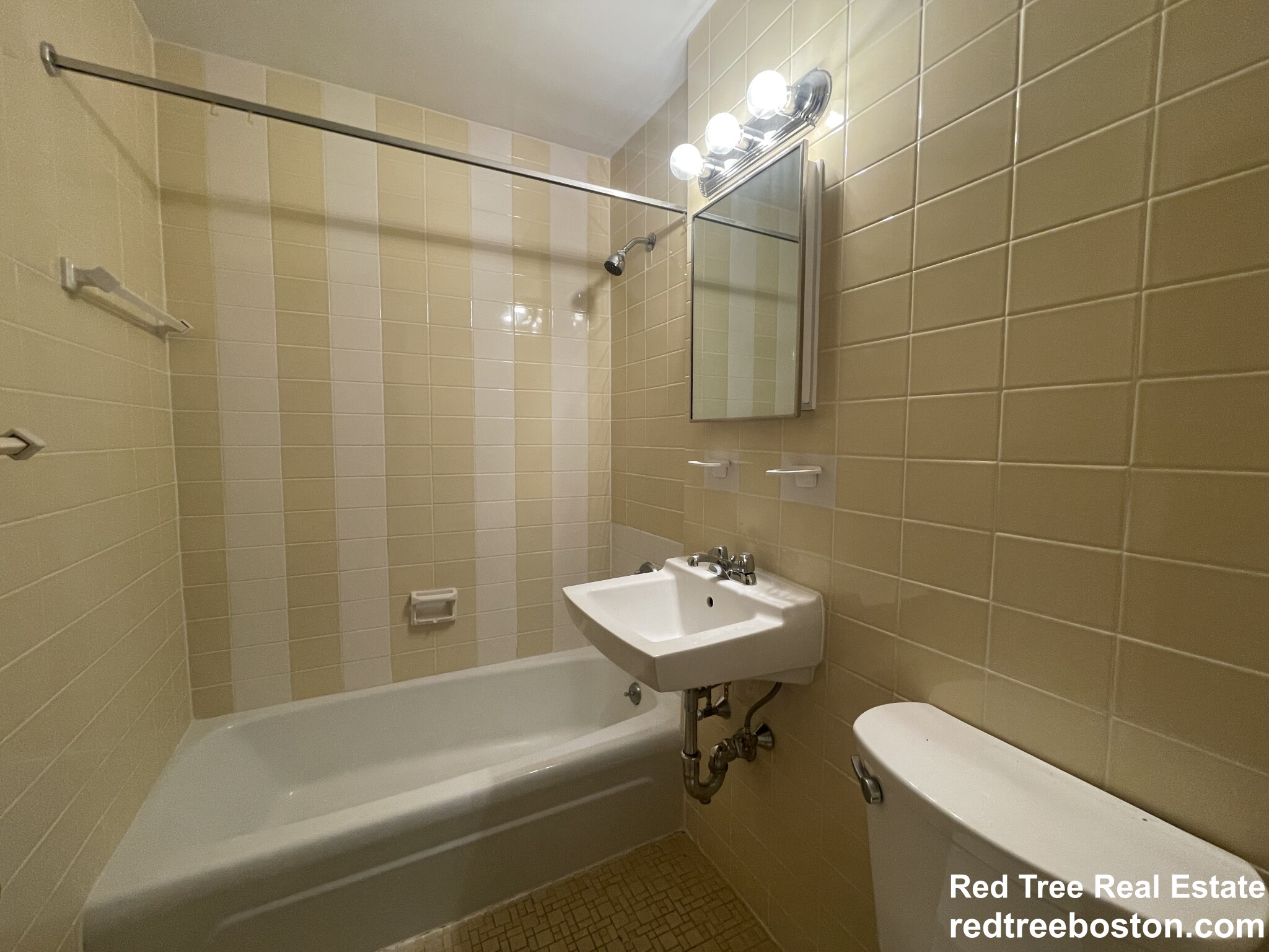 64 Brighton Ave, Allston