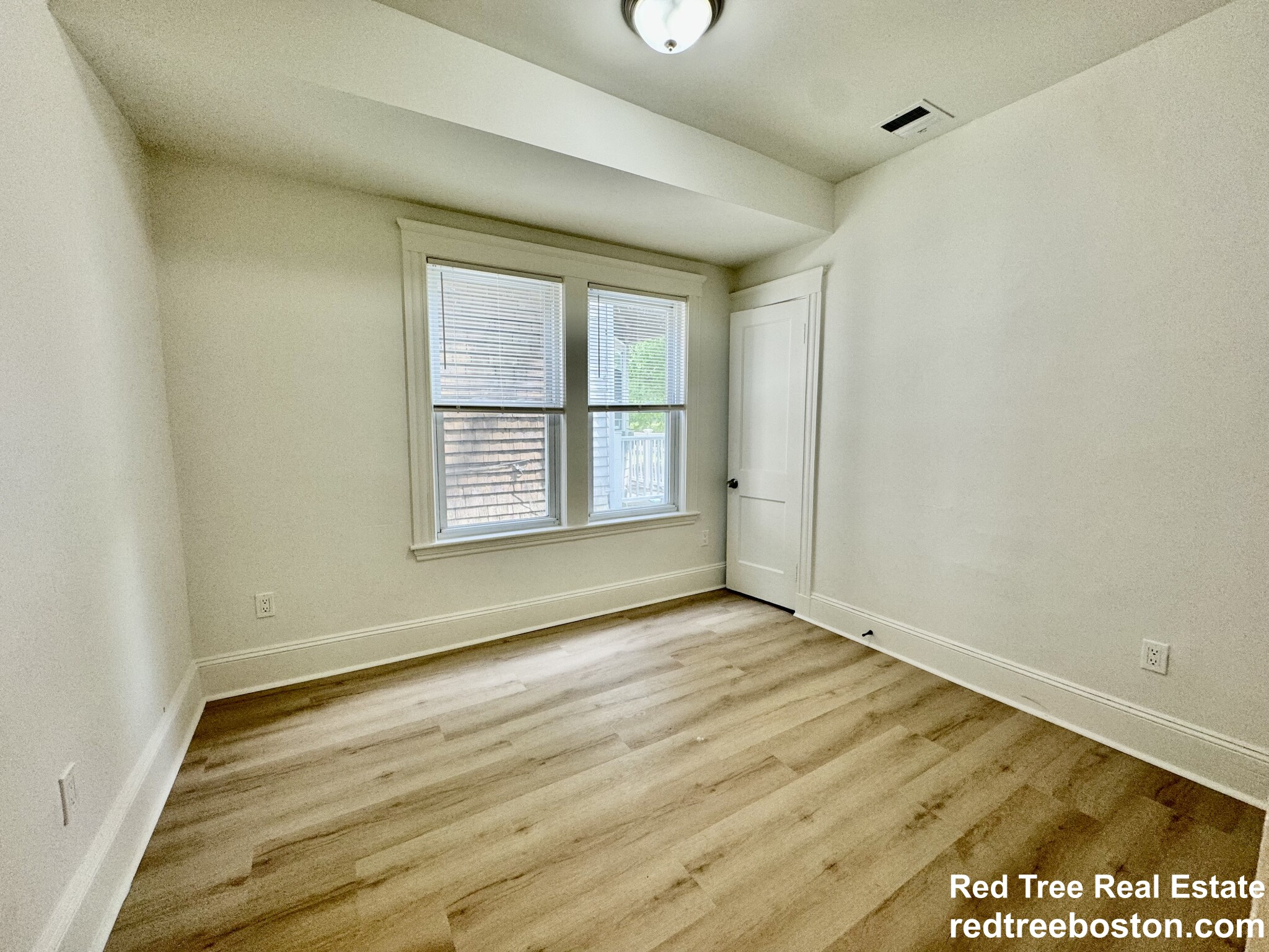 127 Eliot St, Chestnut Hill