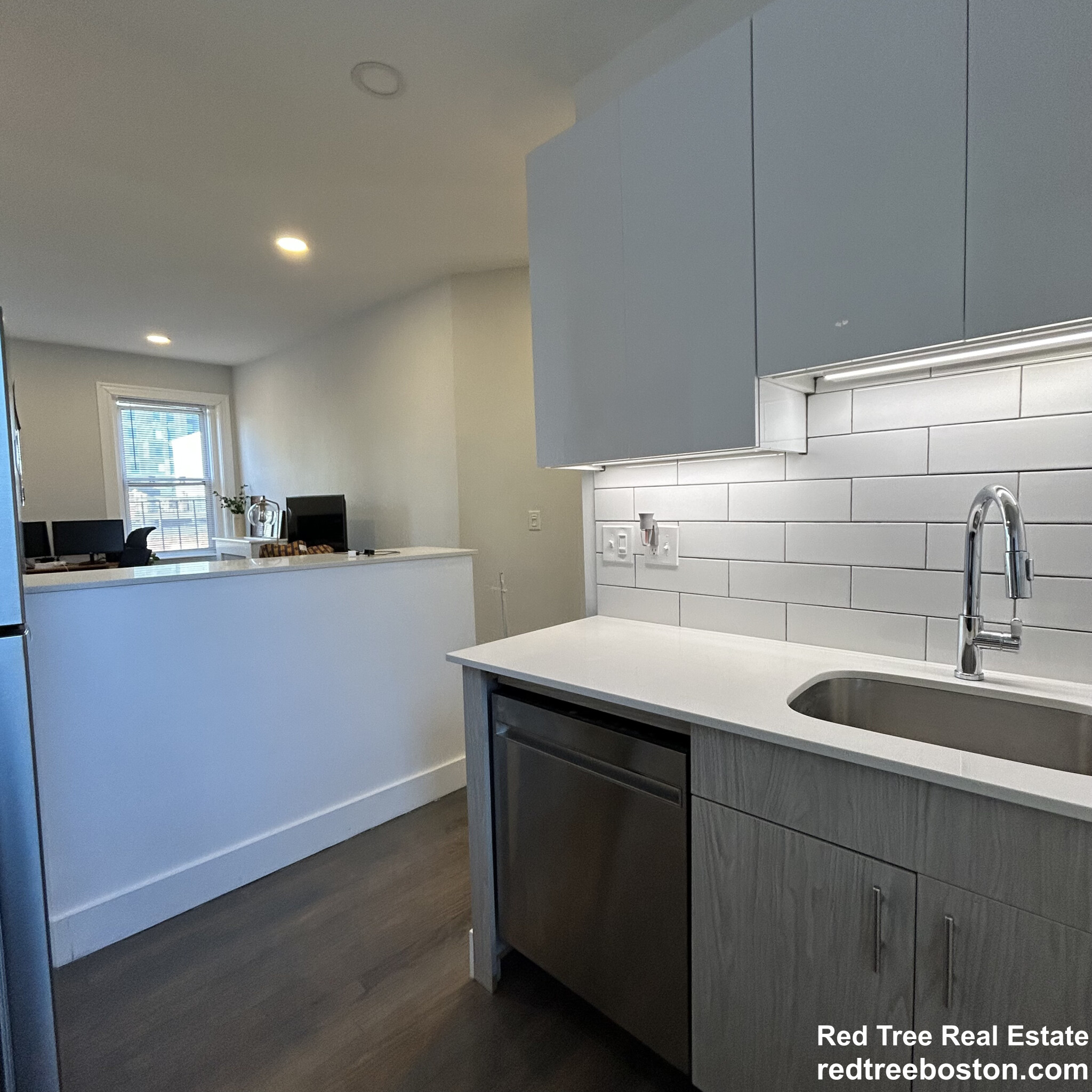 15 Queensberry St, Fenway