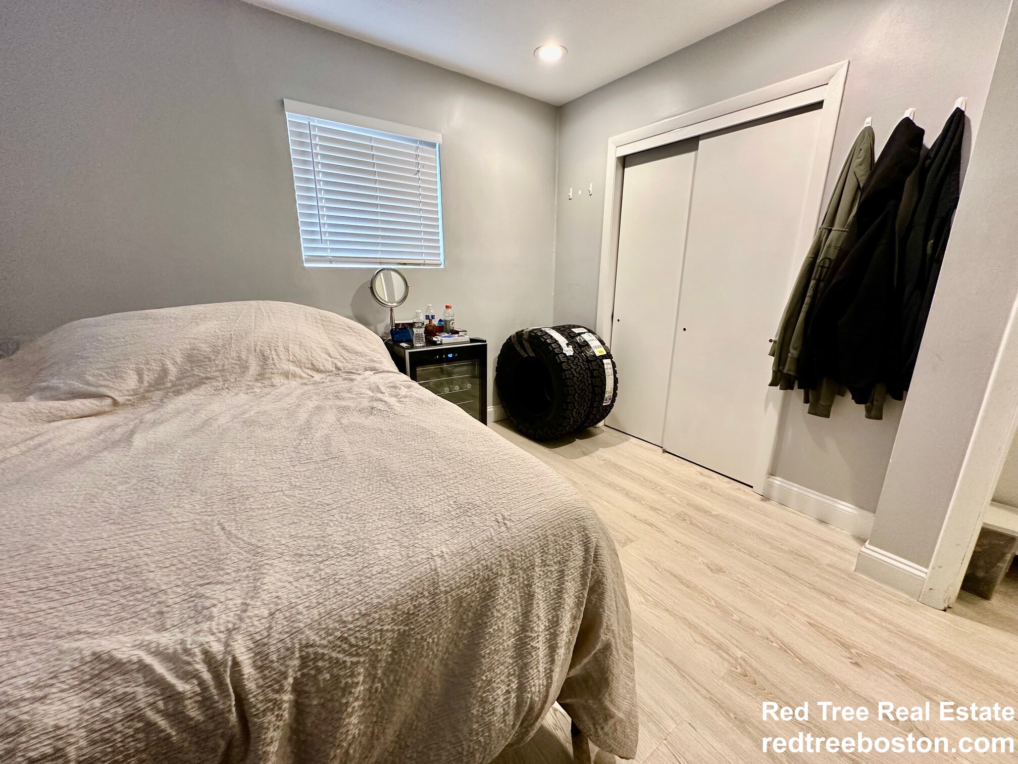 15 Westgate Rd, Chestnut Hill