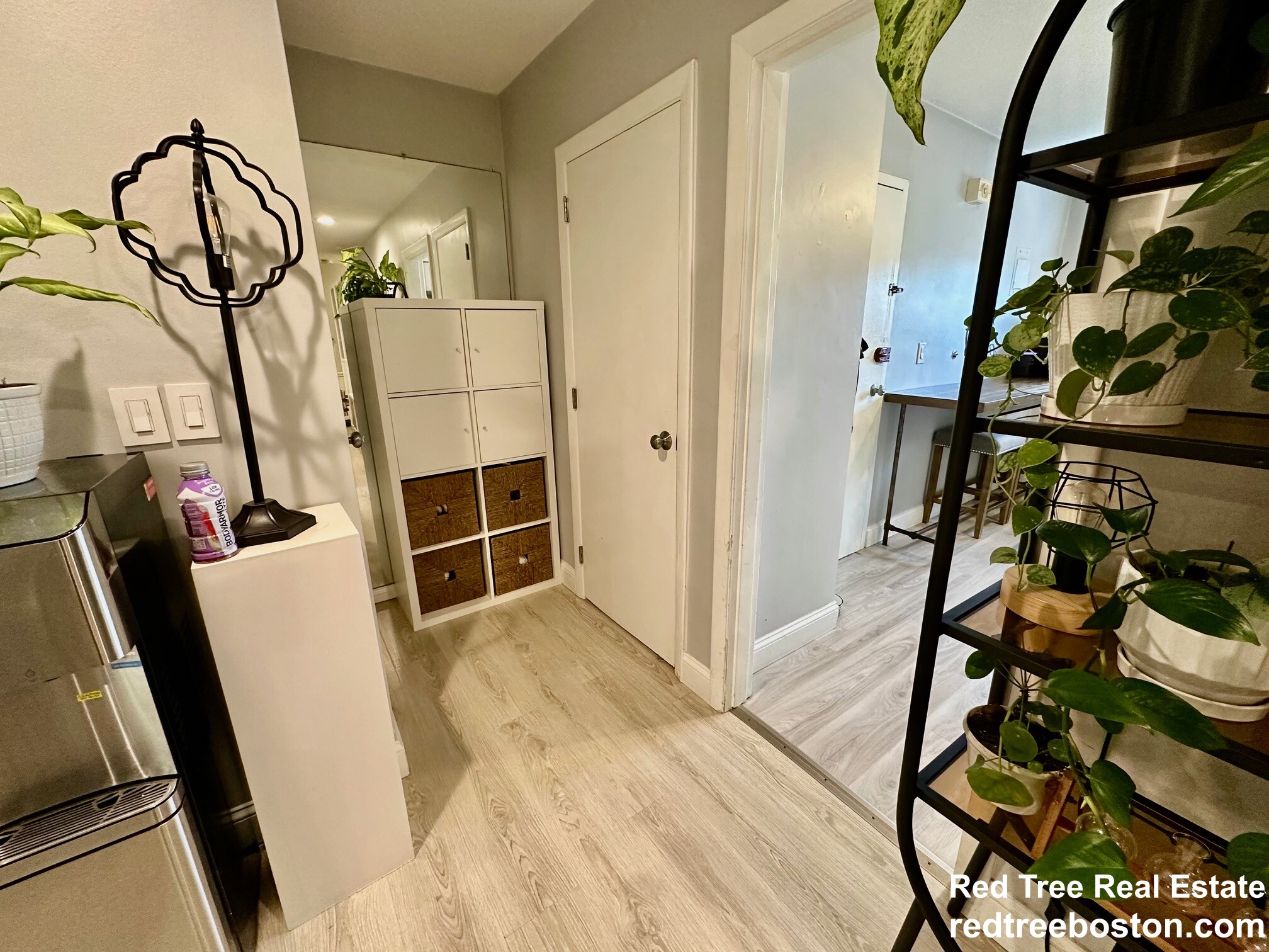 15 Westgate Rd, Chestnut Hill