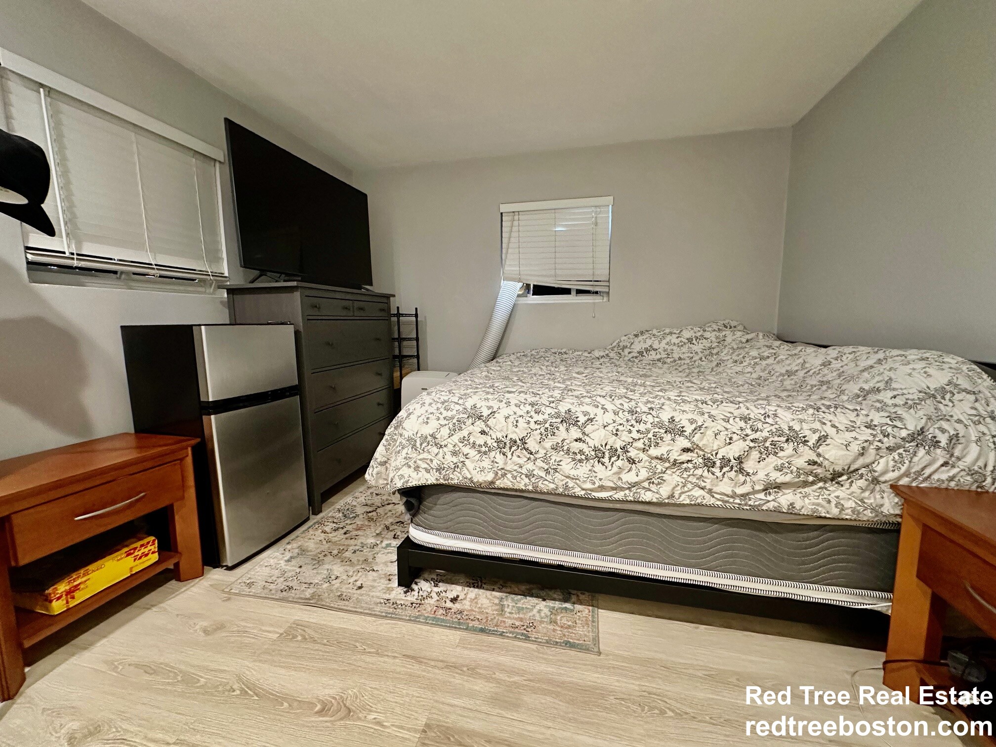 15 Westgate Rd, Chestnut Hill