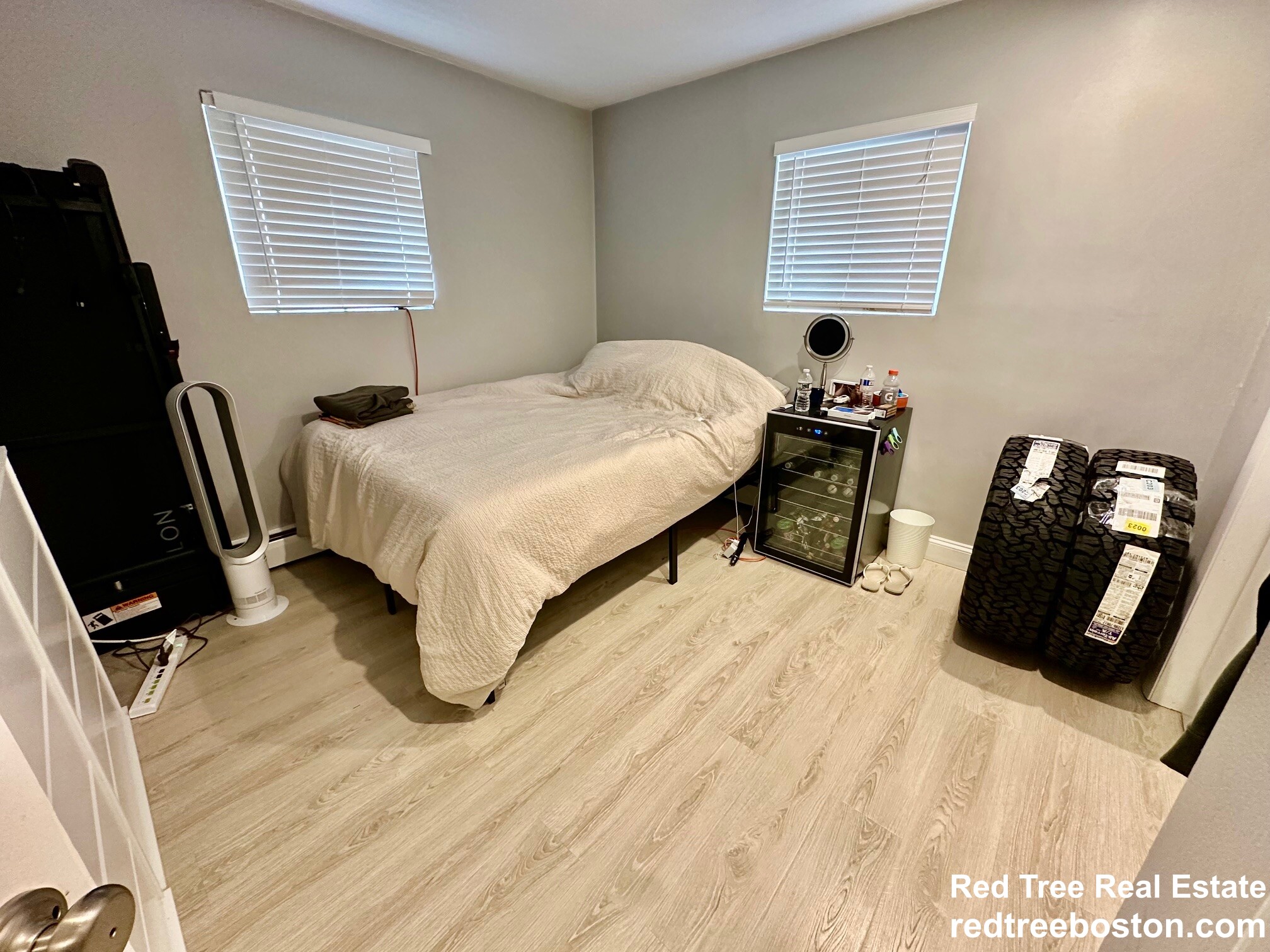 15 Westgate Rd, Chestnut Hill