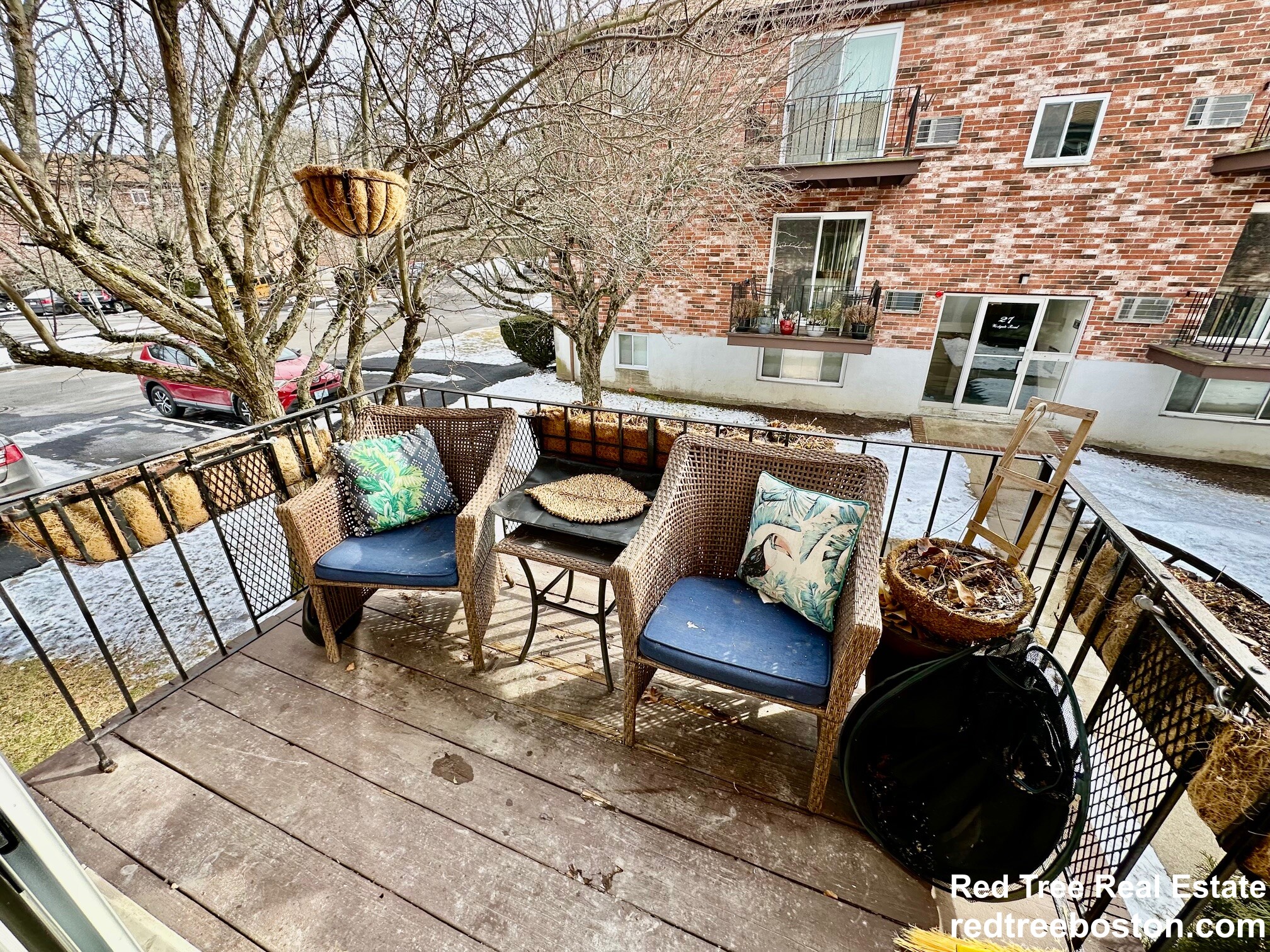 15 Westgate Rd, Chestnut Hill