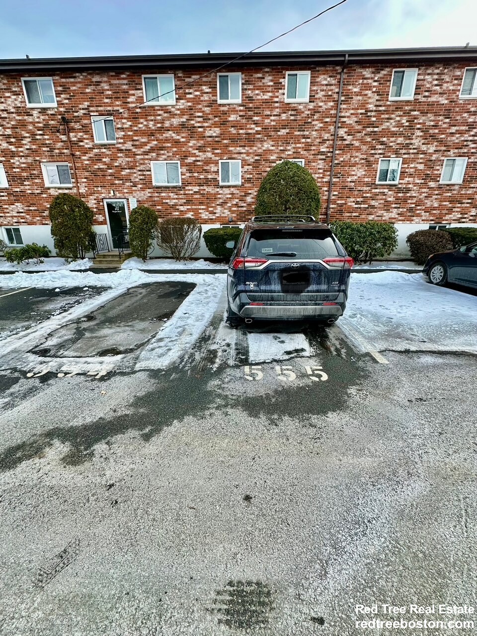 15 Westgate Rd, Chestnut Hill