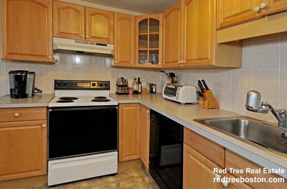 9 Commonwealth Ct, Brighton