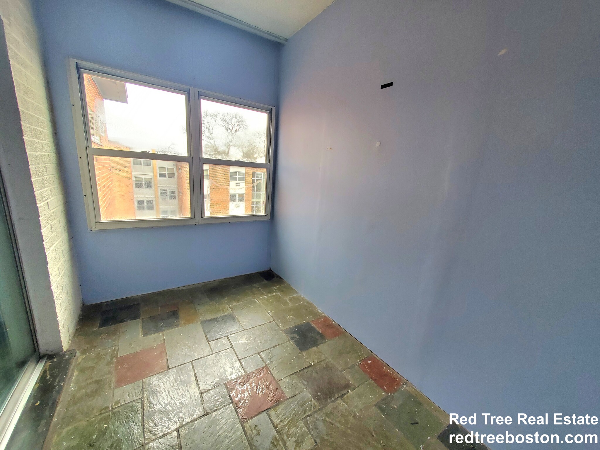 9 Commonwealth Ct, Brighton