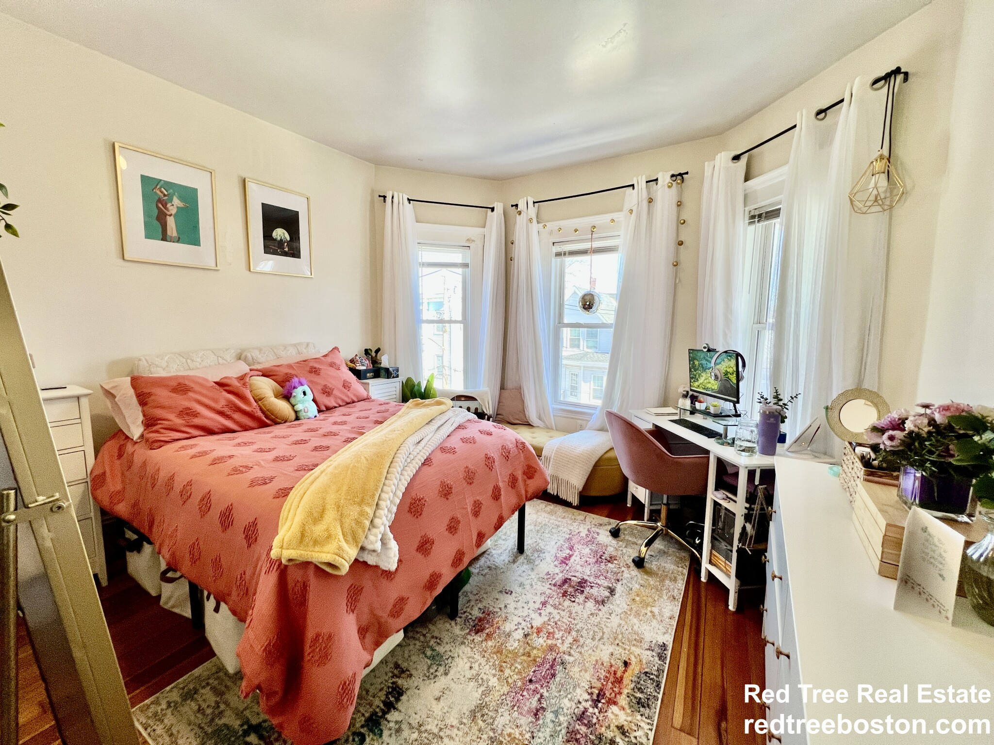 36 Brackett St, Oak Square