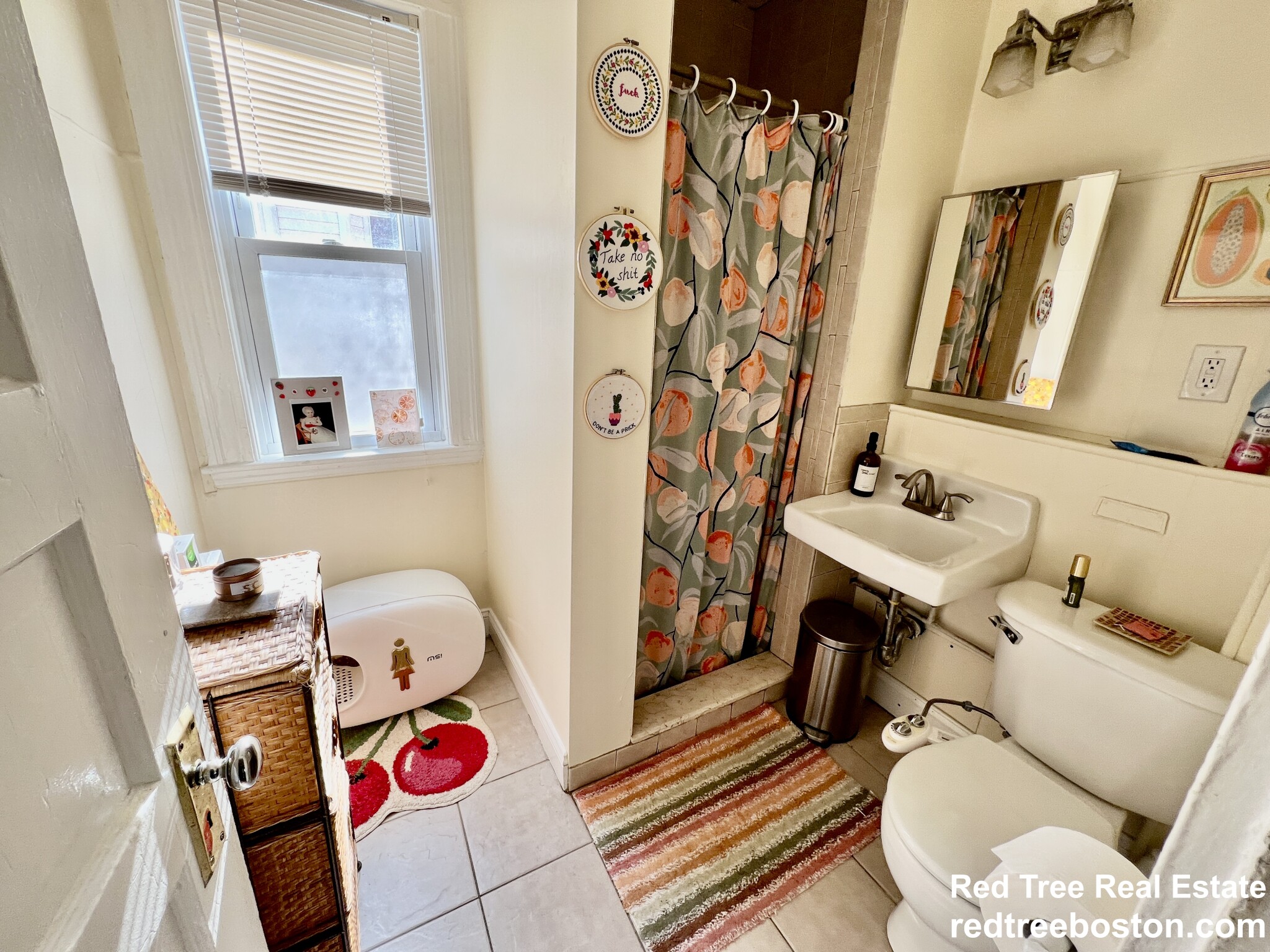 36 Brackett St, Oak Square