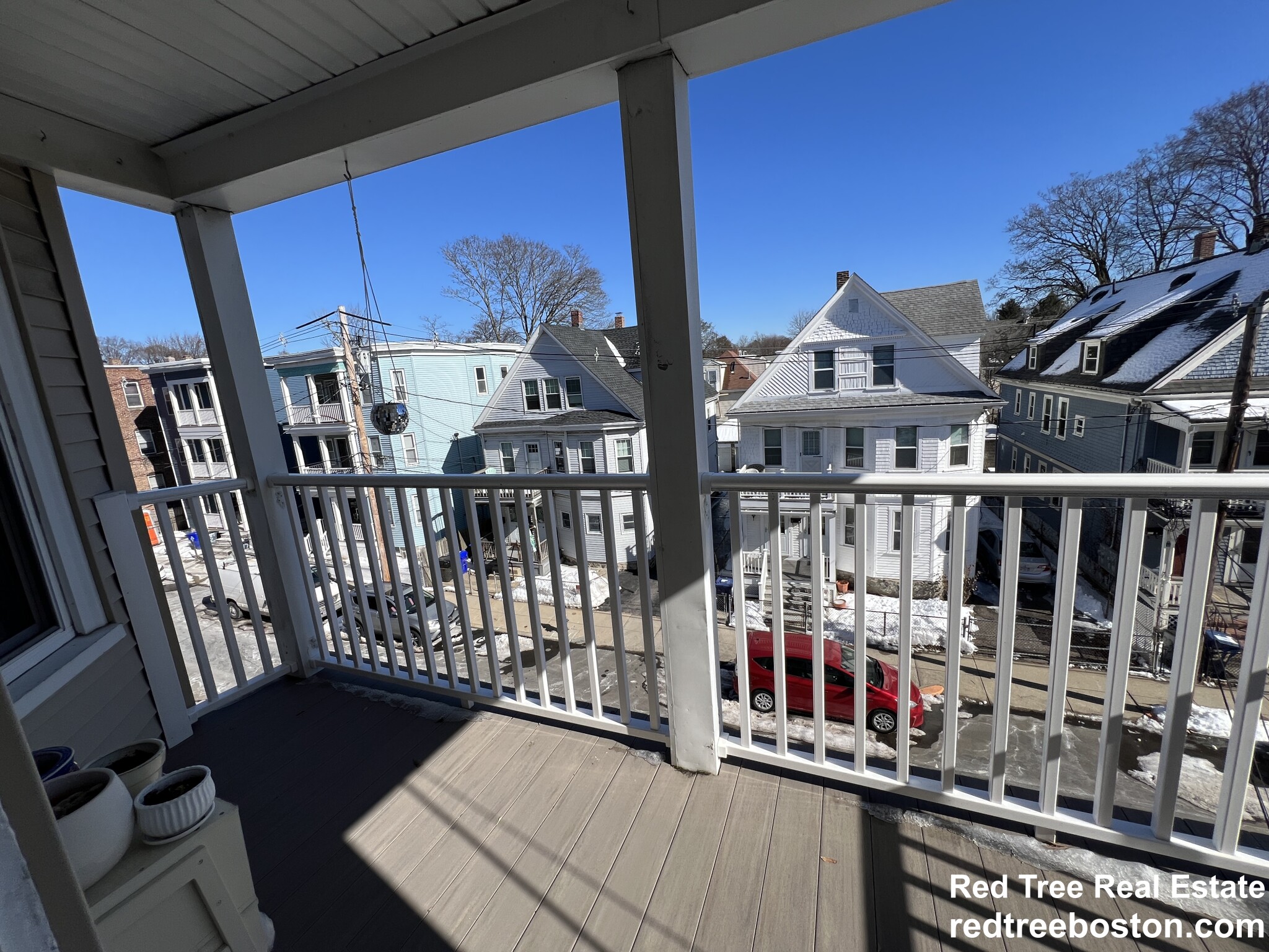 36 Brackett St, Oak Square