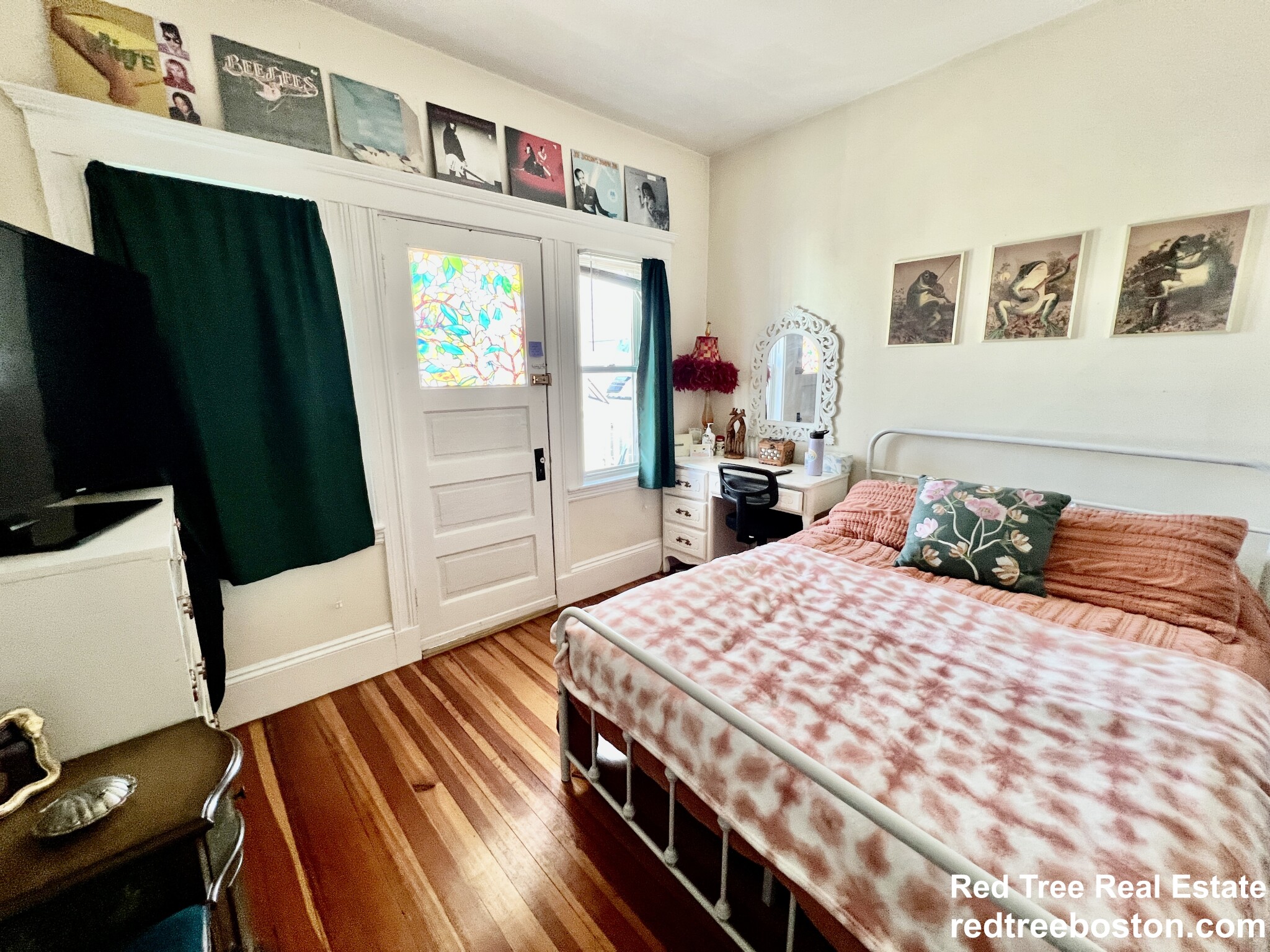 36 Brackett St, Oak Square