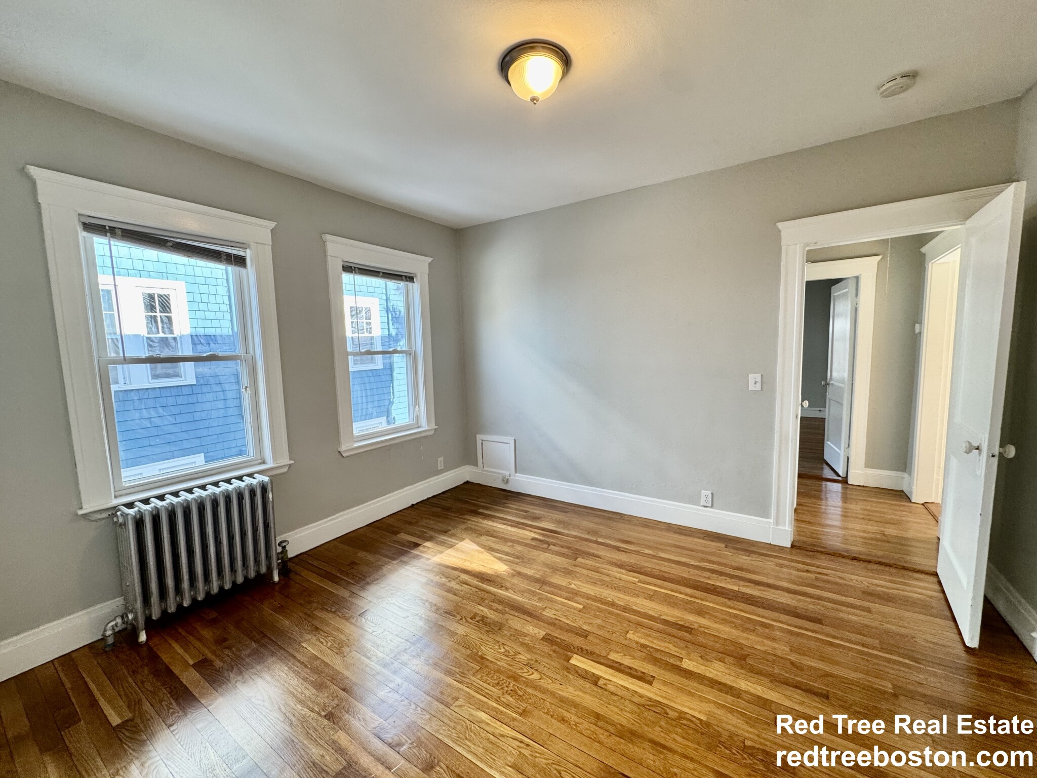 12 Saint Peter St, Jamaica Plain