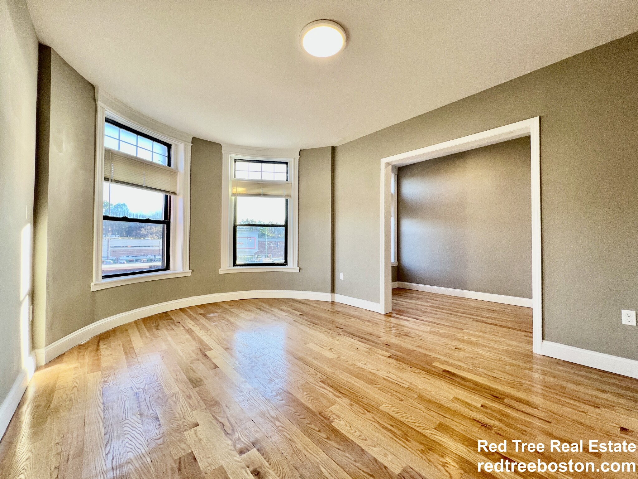 1914 Beacon St, Brighton