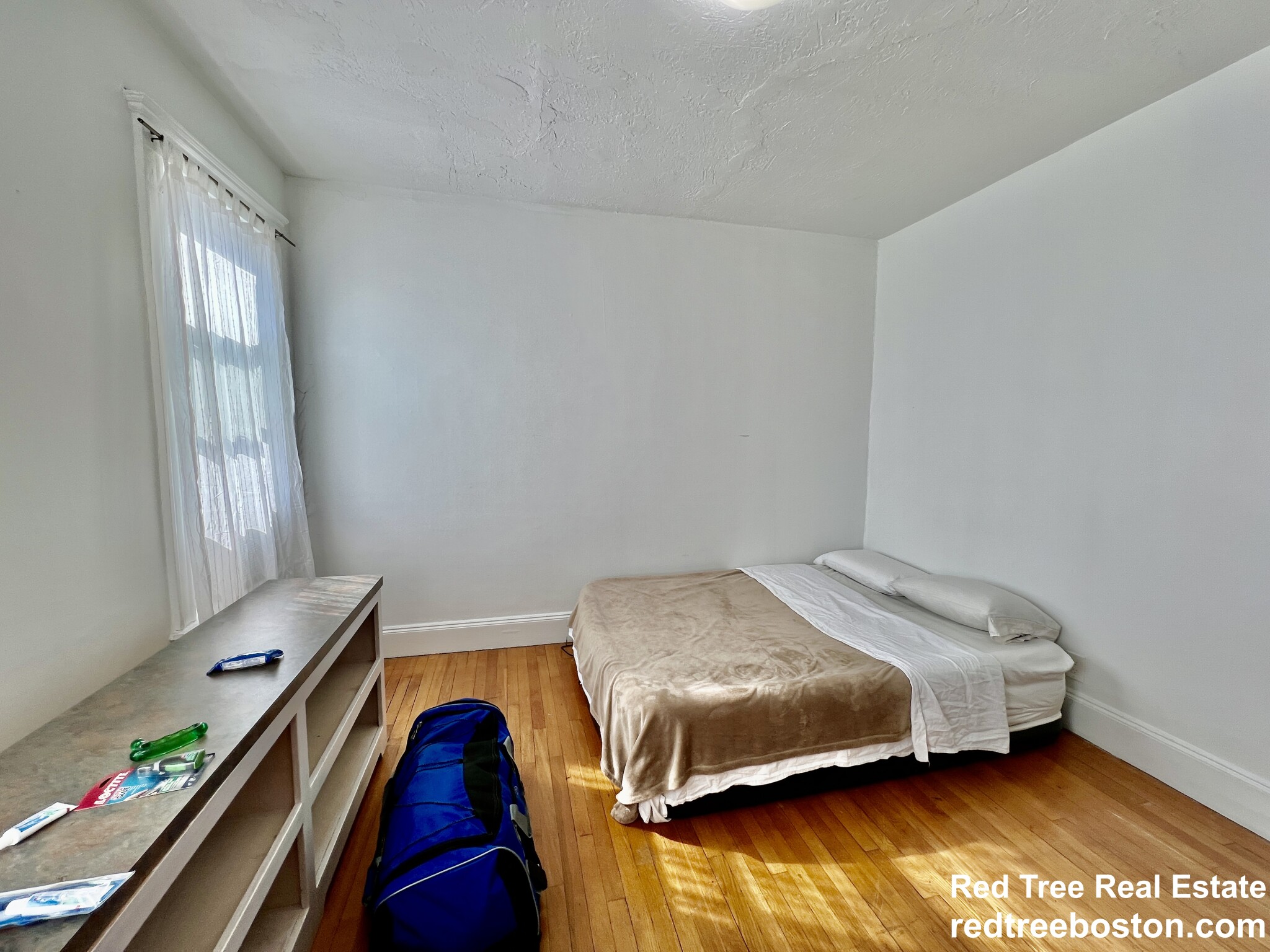 1726 Commonwealth Ave, Brighton