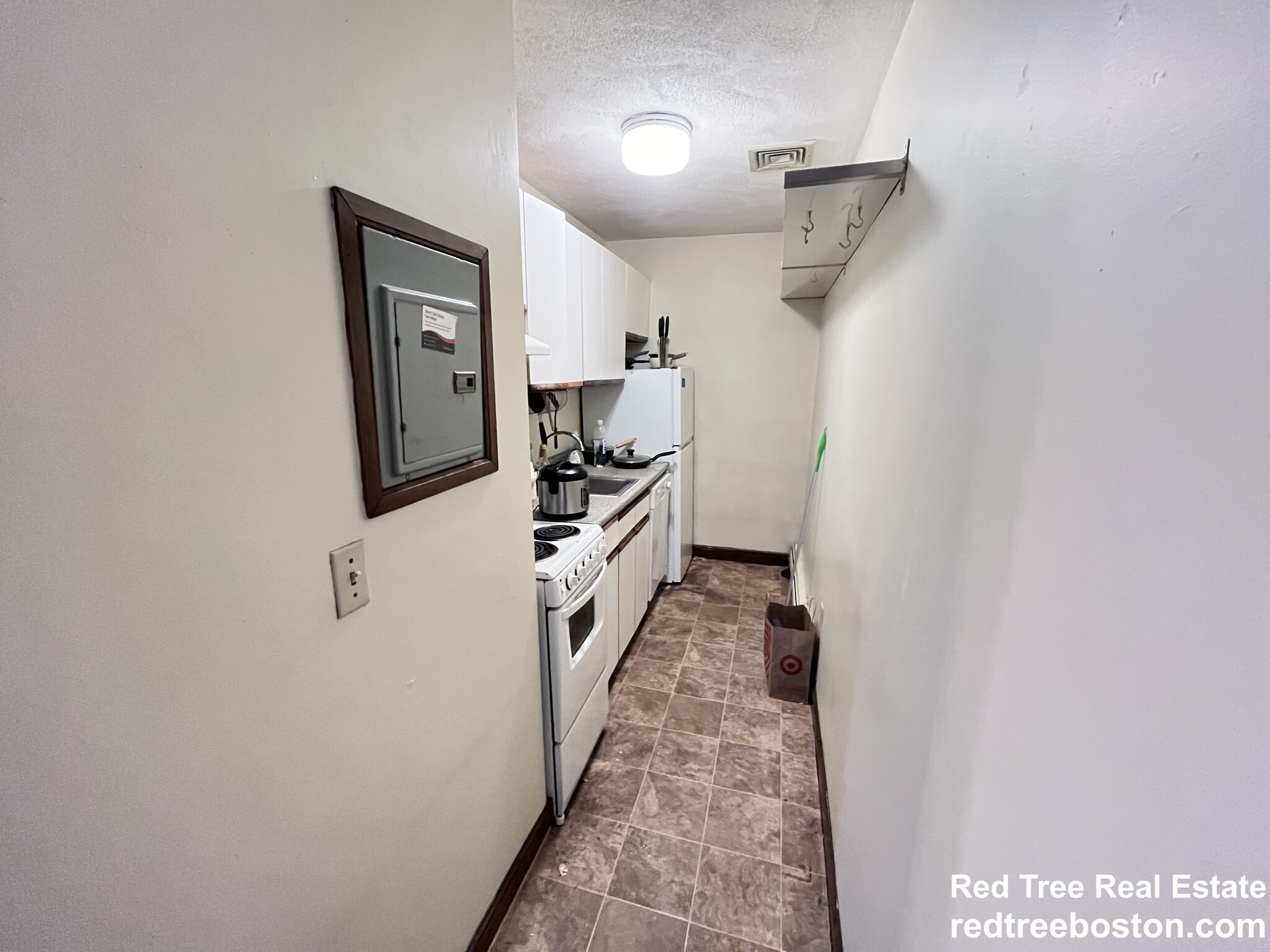 58 Leo Birmingham Pkwy, Brighton