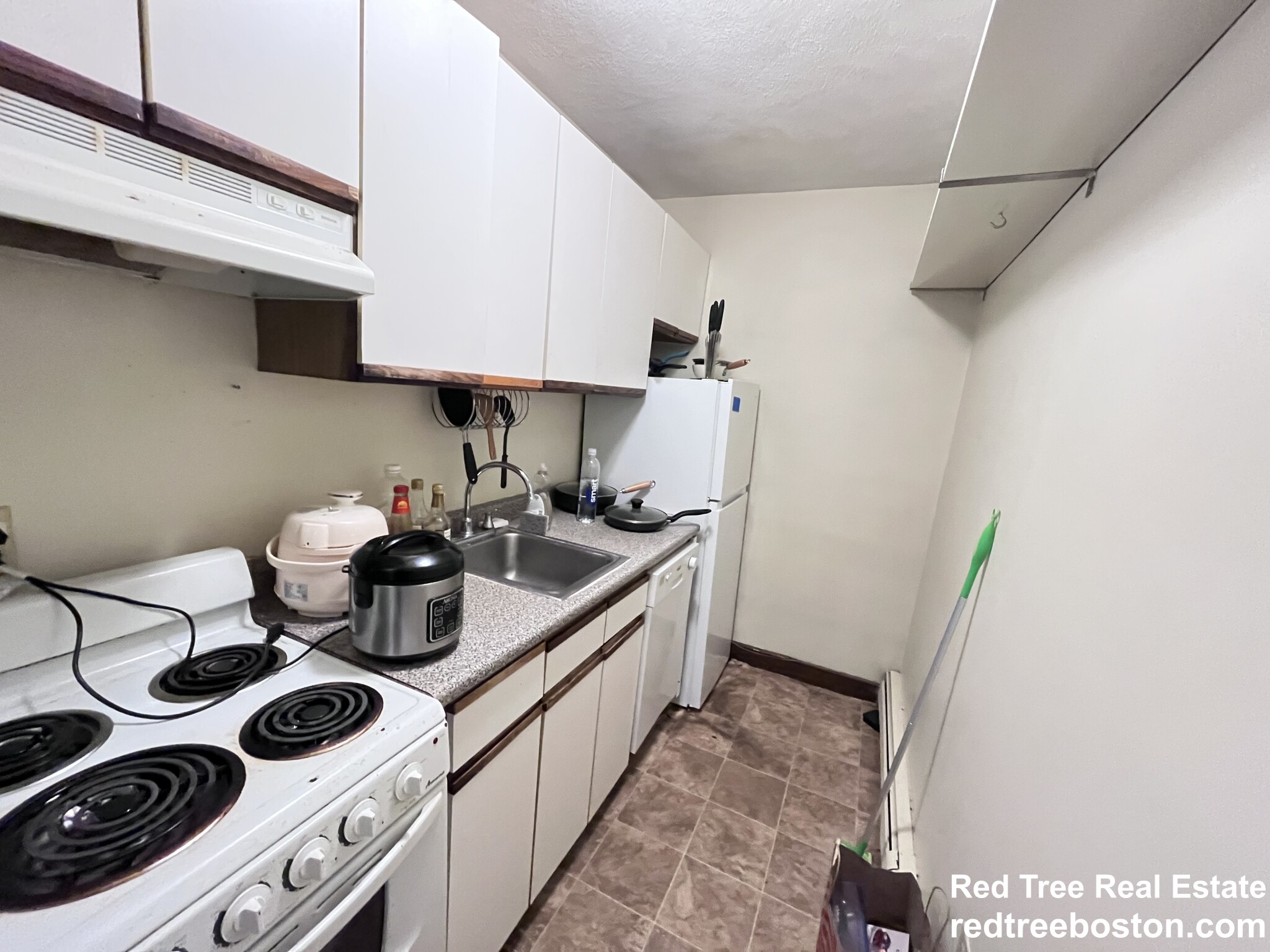 58 Leo Birmingham Pkwy, Brighton