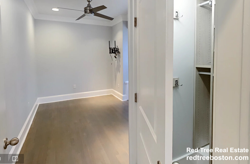 195 Commonwealth Ave, Back Bay