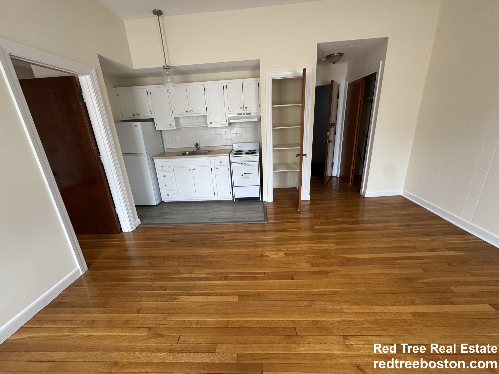 168 North Beacon St, Brighton