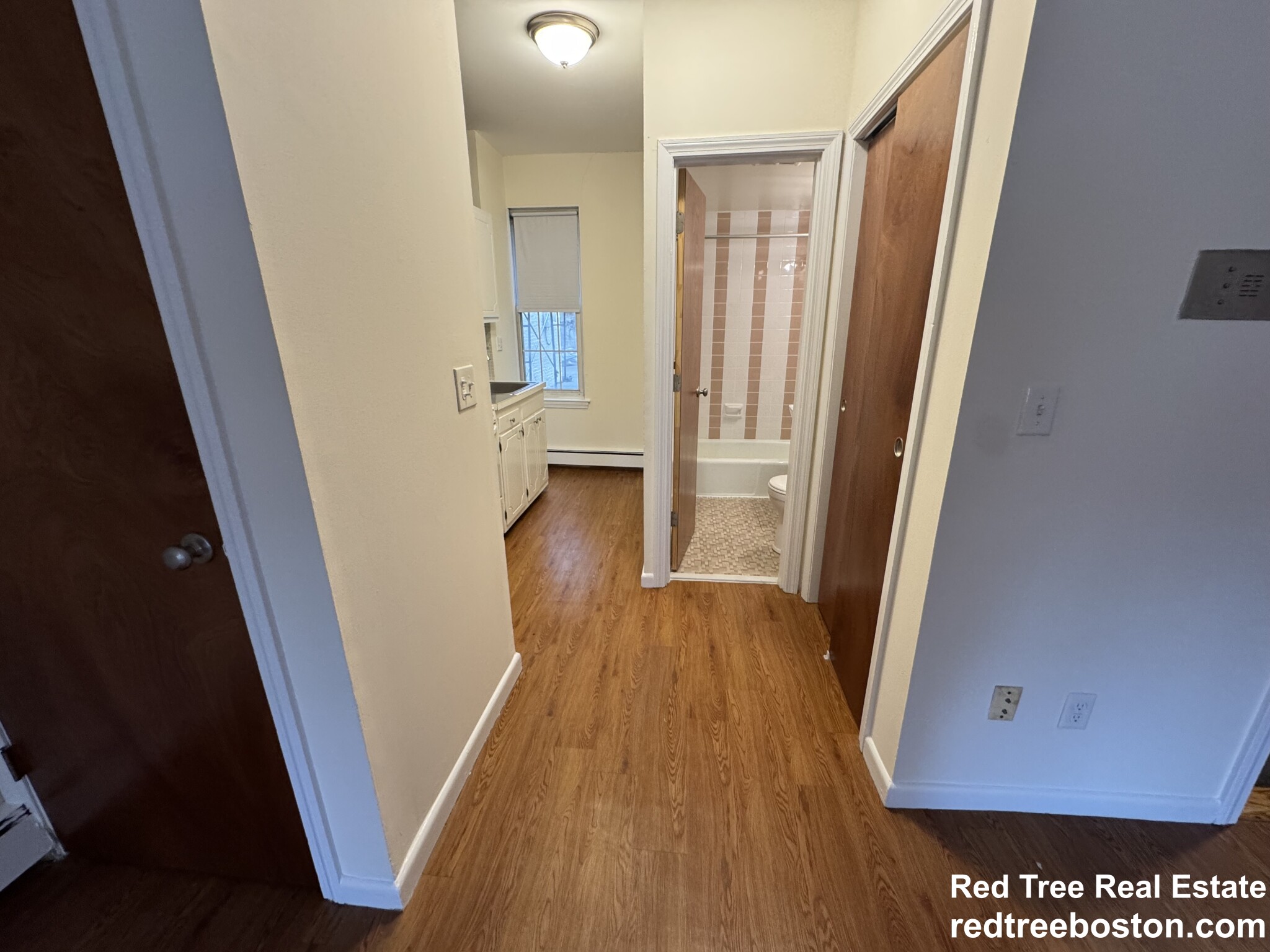 74 South Huntington Ave, Jamaica Plain