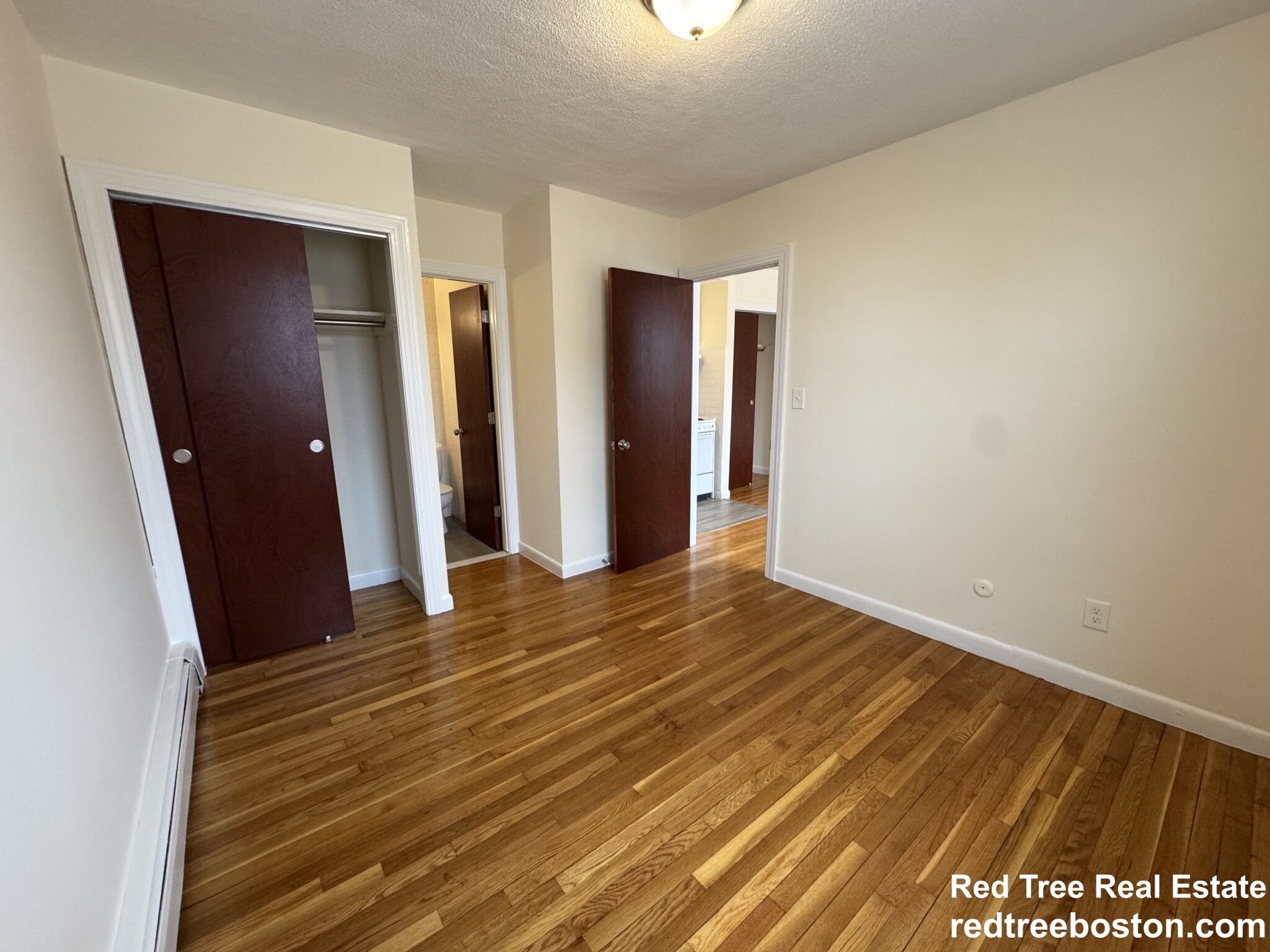 168 North Beacon St, Brighton