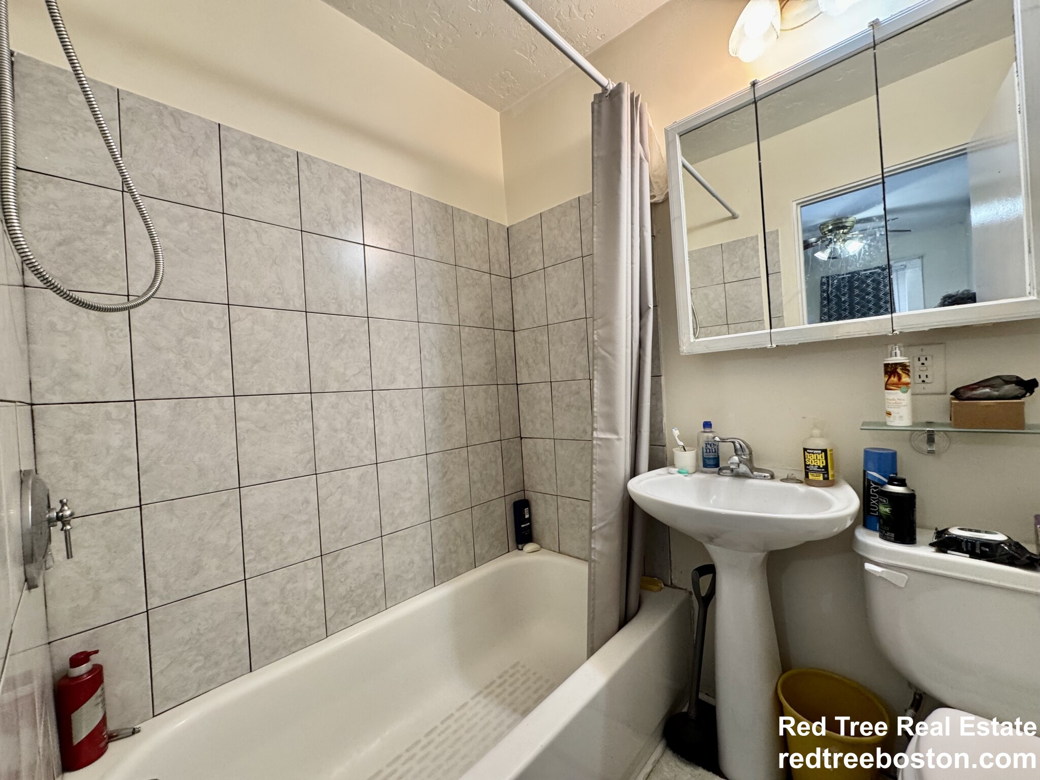 335 Baker St, West Roxbury