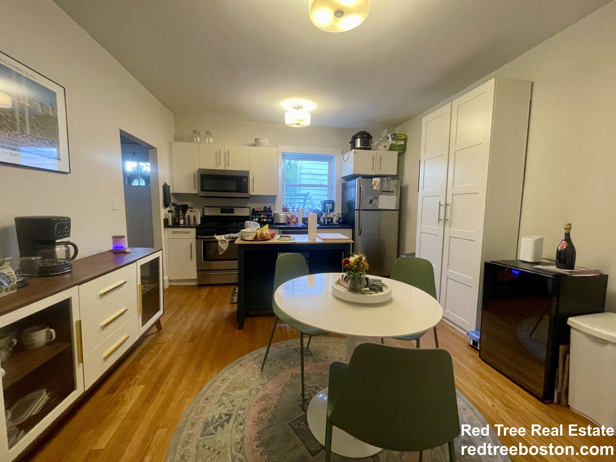 7 Riverside Pl, Cambridgeport