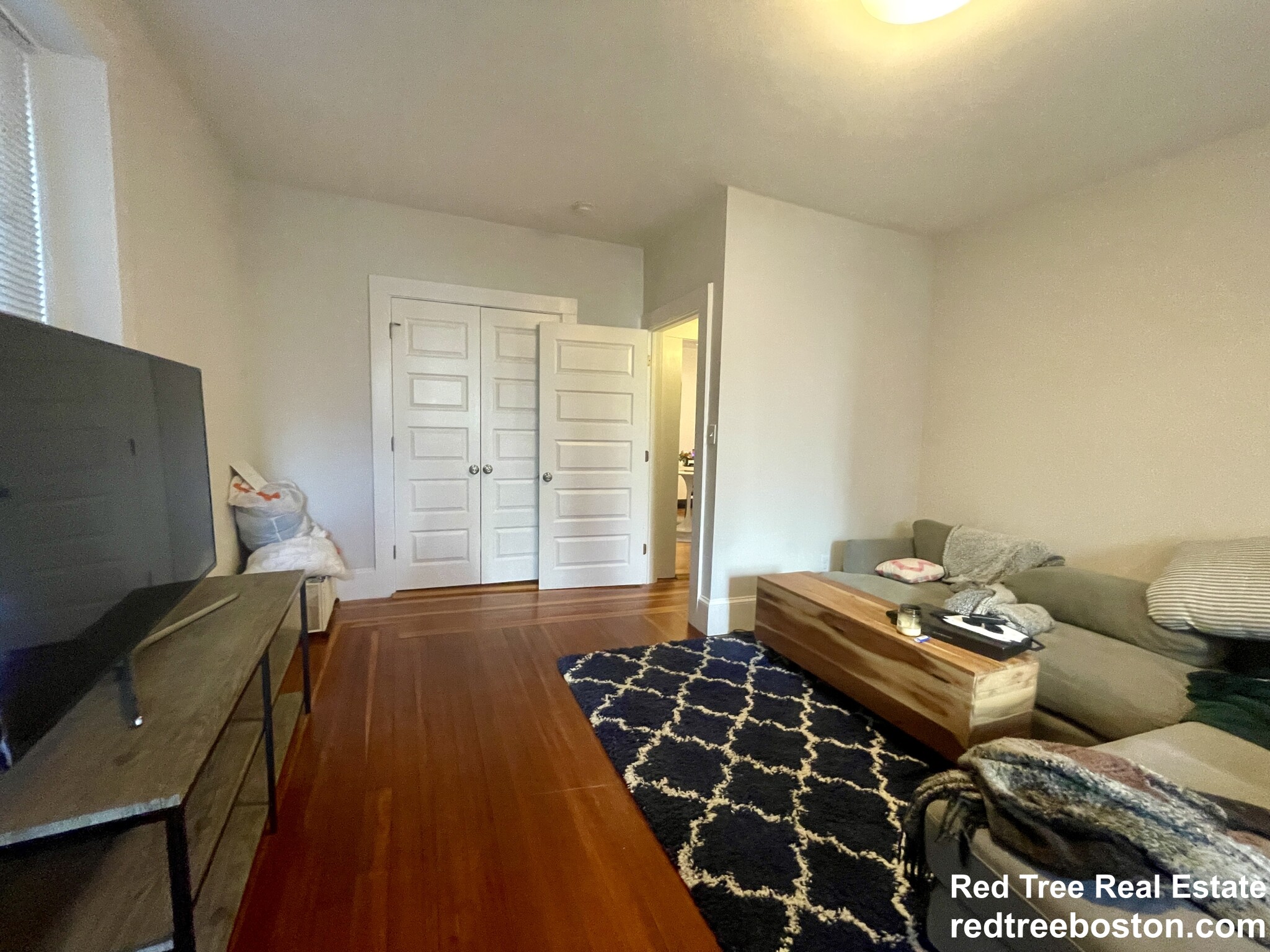 7 Riverside Pl, Cambridgeport