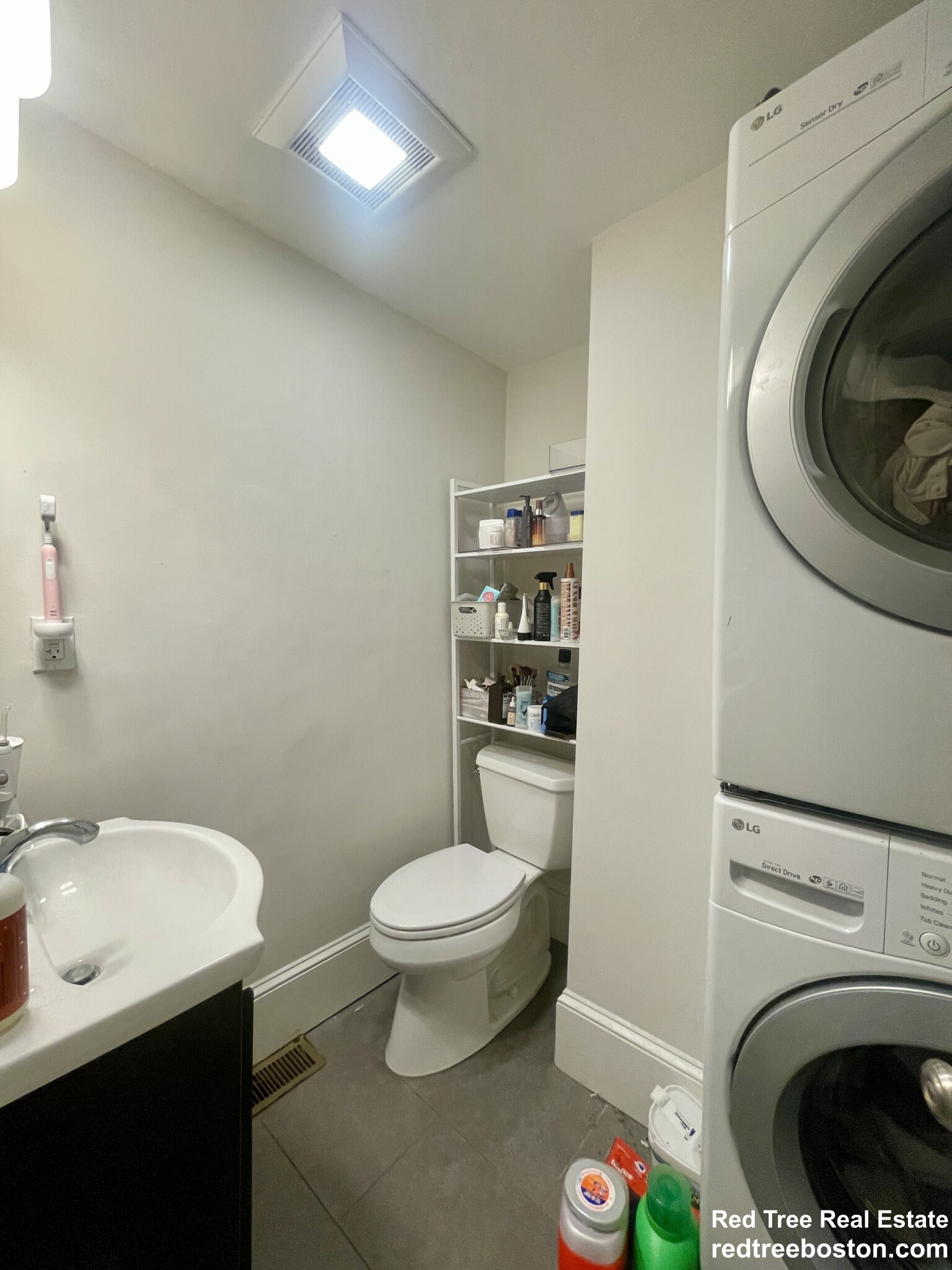 7 Riverside Pl, Cambridgeport