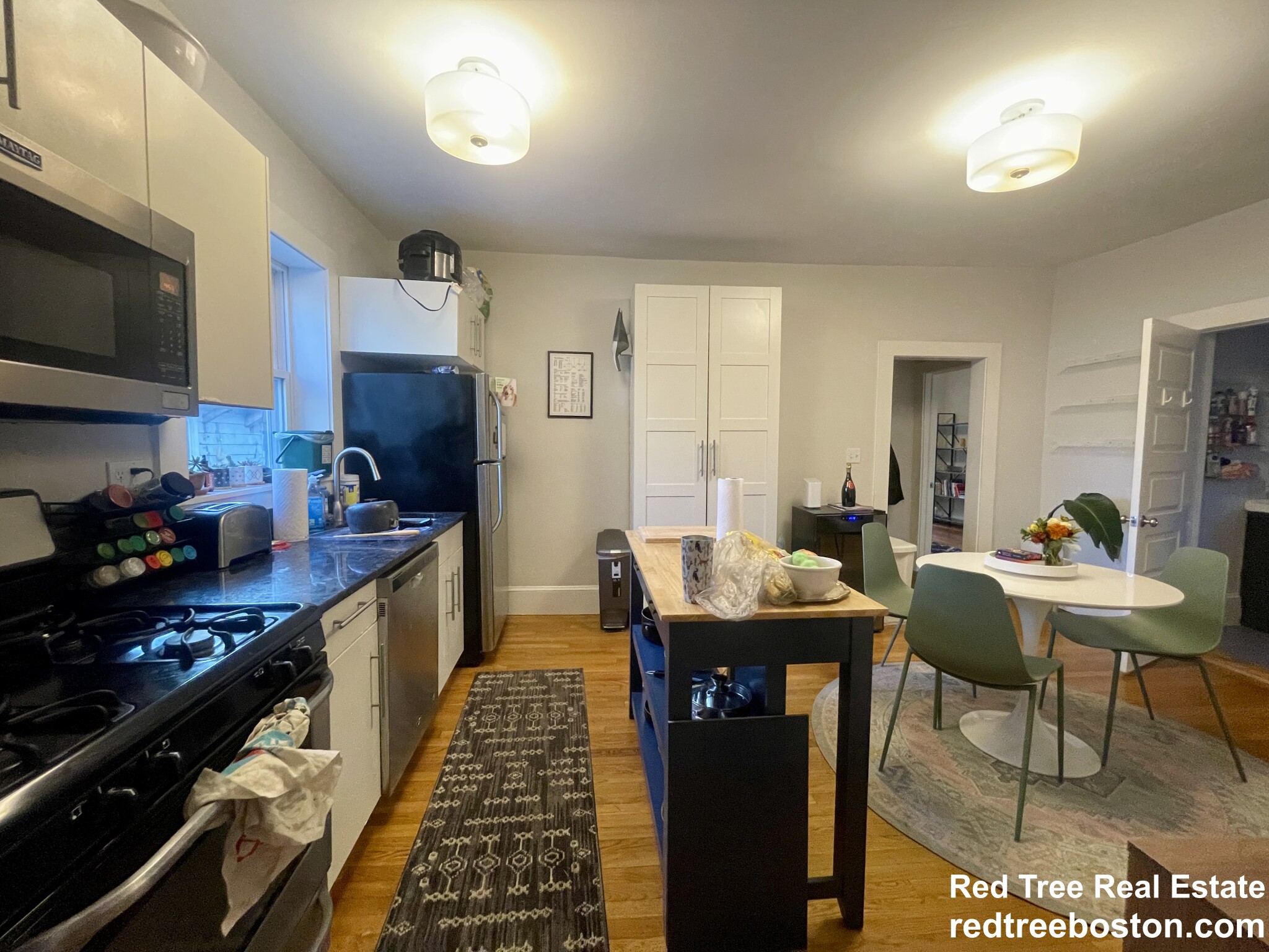 7 Riverside Pl, Cambridgeport