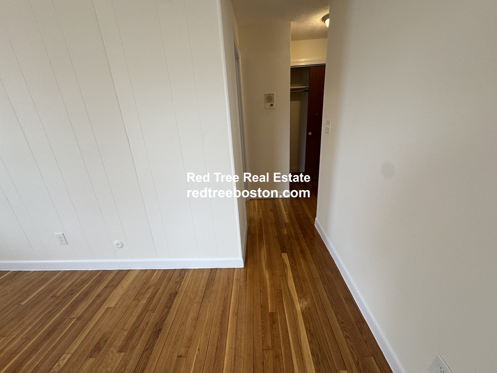 160 North Beacon St, Brighton