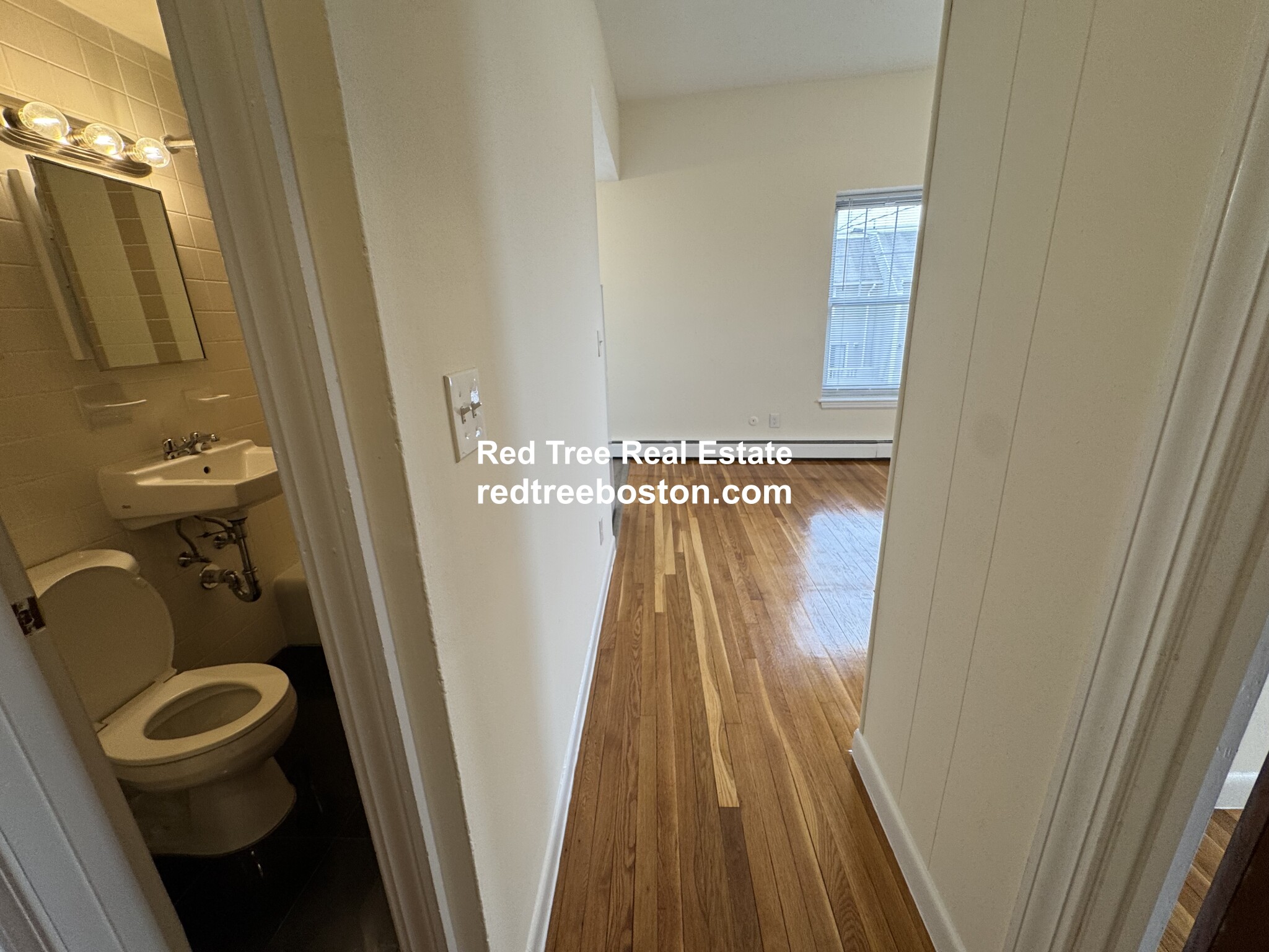 160 North Beacon St, Brighton