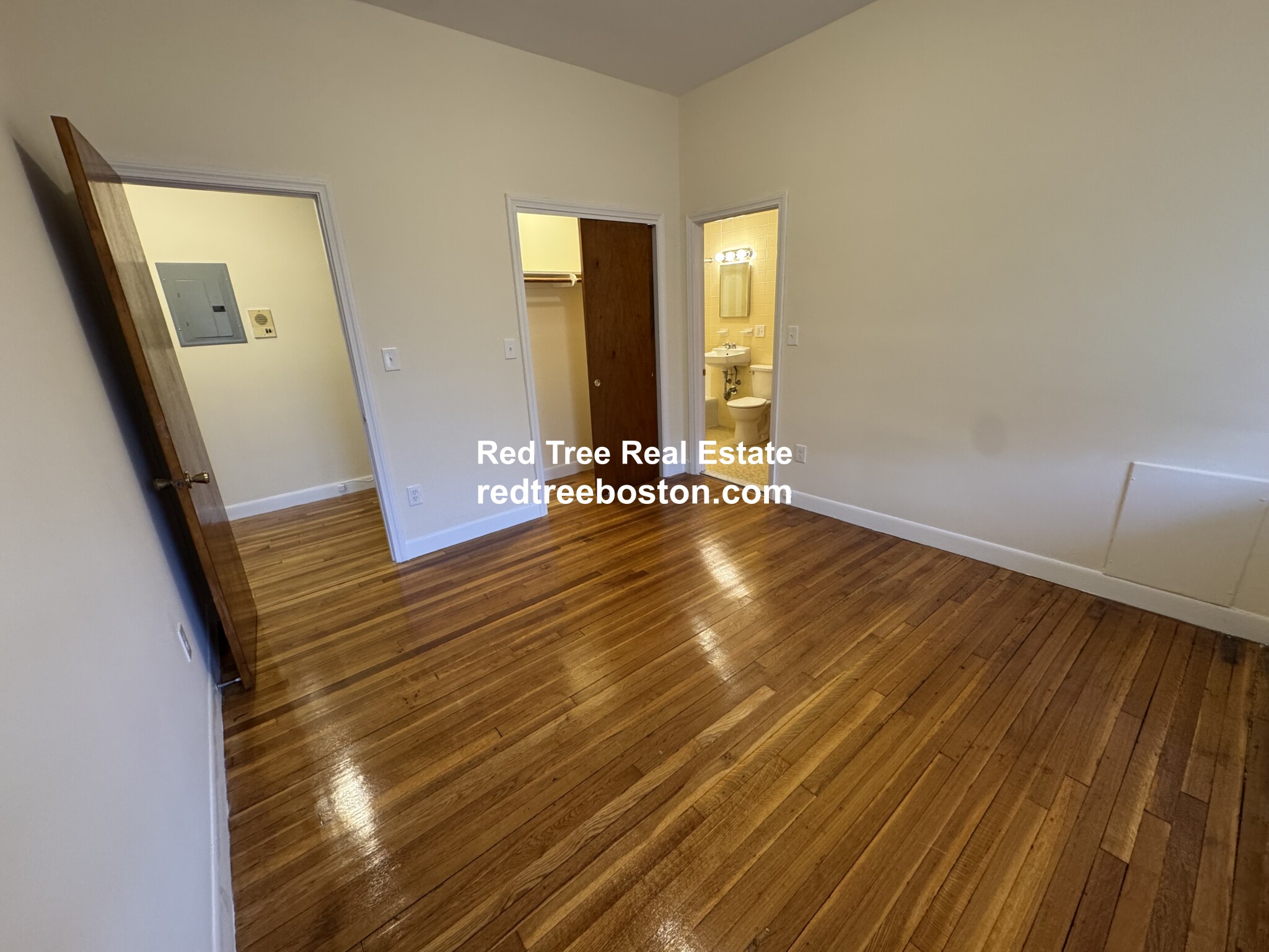 64 Brighton Ave, Allston