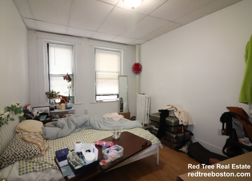 409 Huntington Ave, Fenway