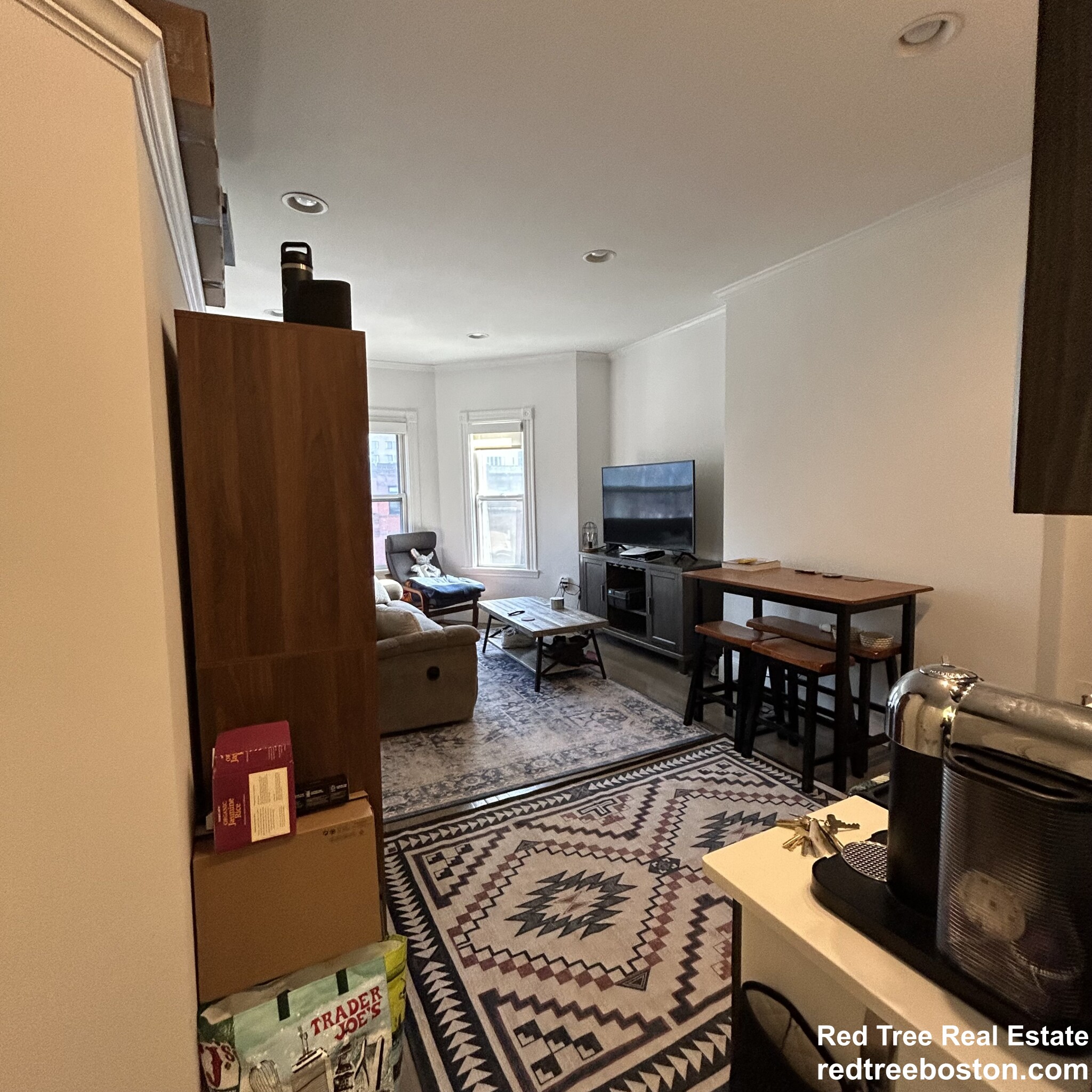 225 Newbury St, Back Bay