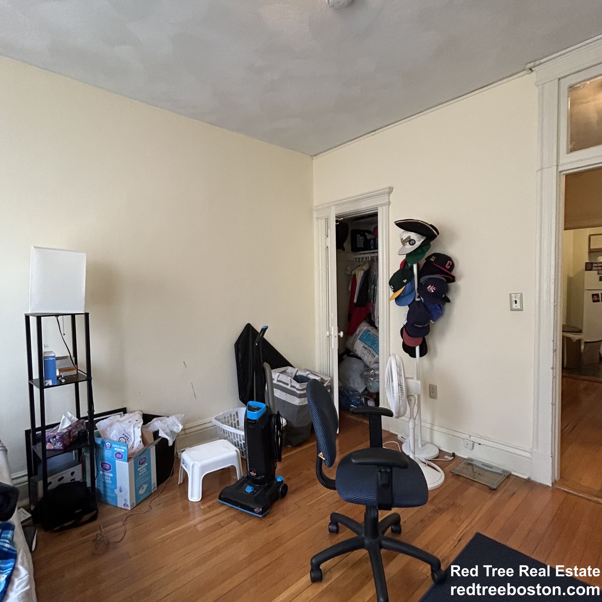 107 Queensberry St, Fenway