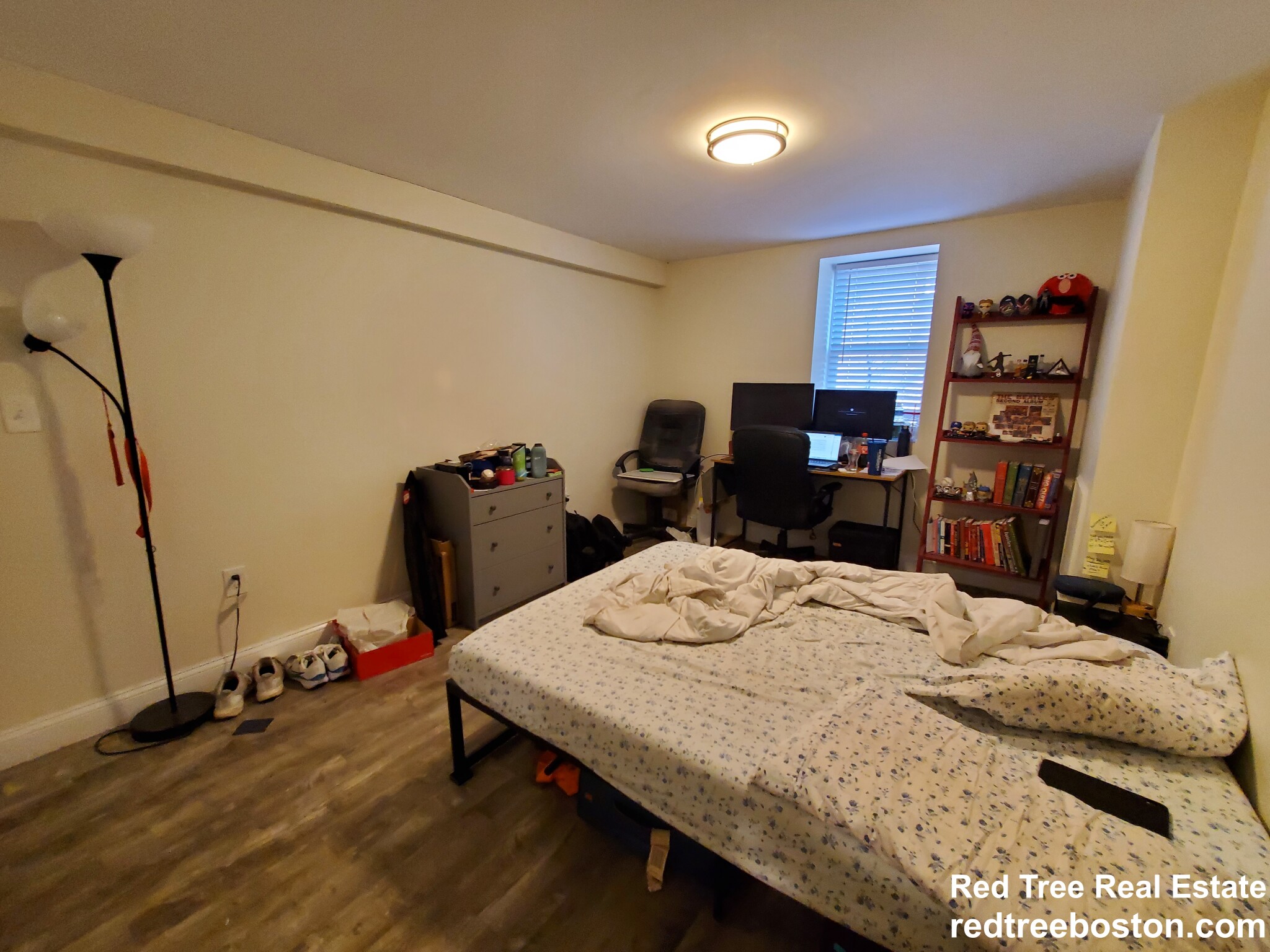 77 Rock Glen Rd, Medford